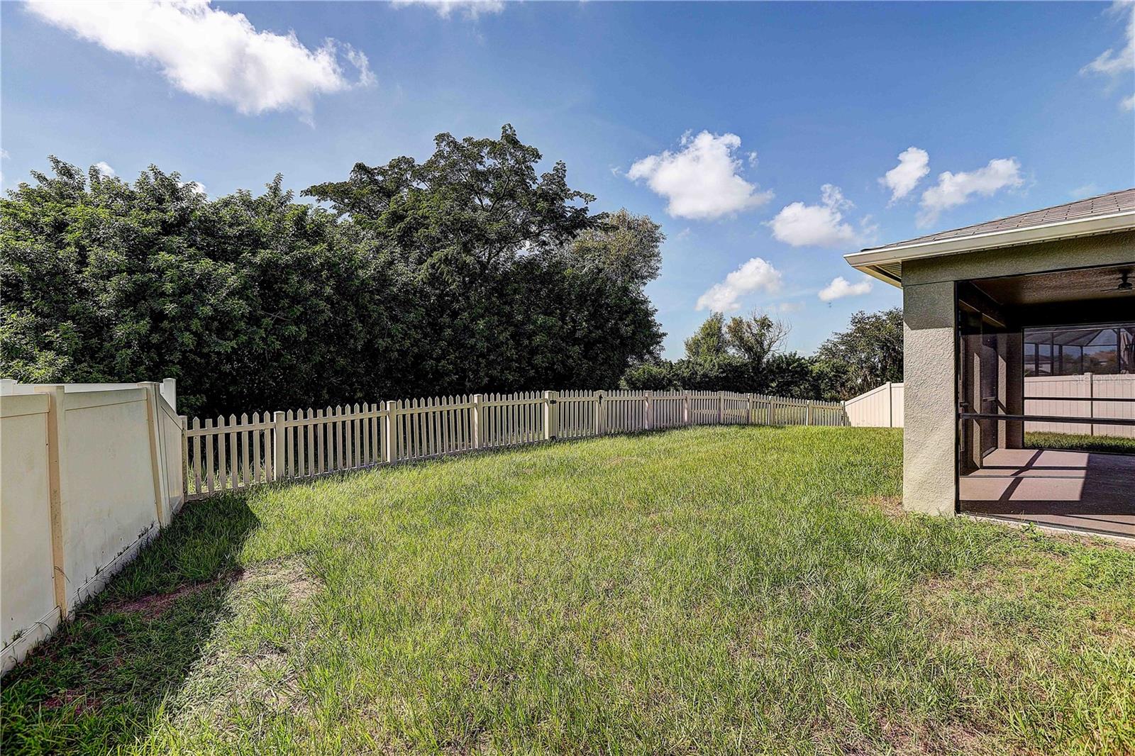 10502 MEDFORD LAKE DR