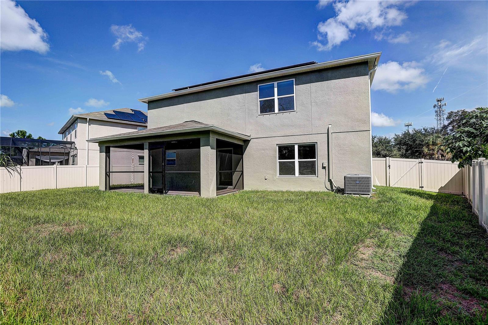 10502 MEDFORD LAKE DR
