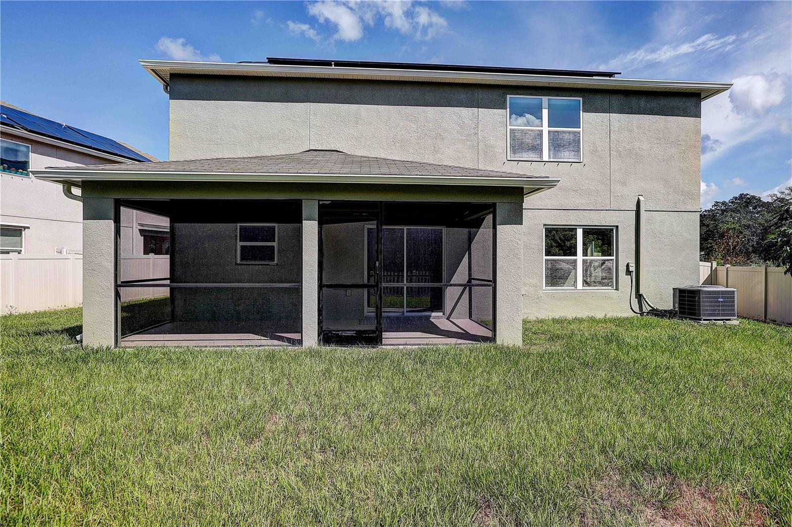 10502 MEDFORD LAKE DR