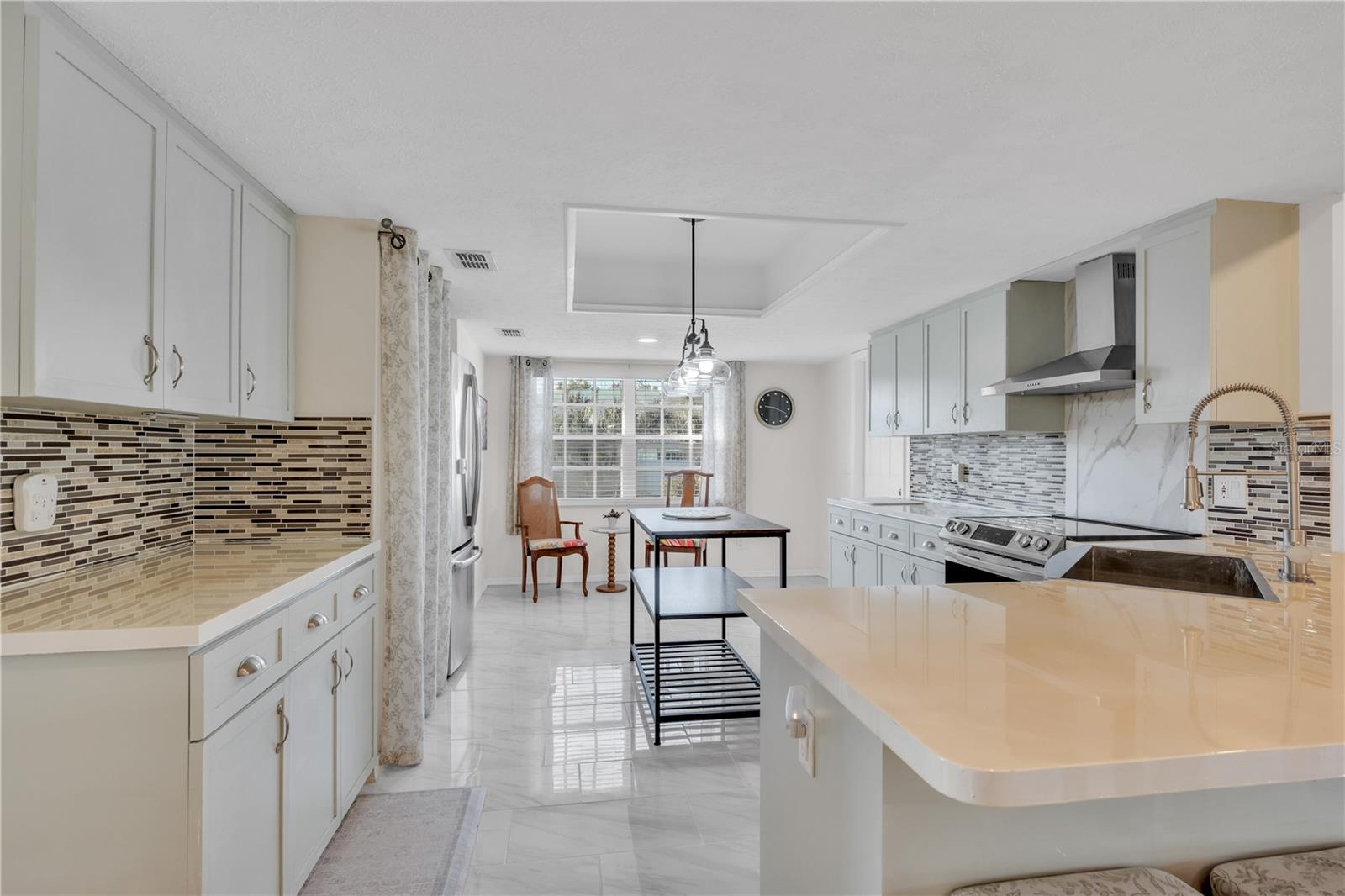 7801 ALAFIA DR