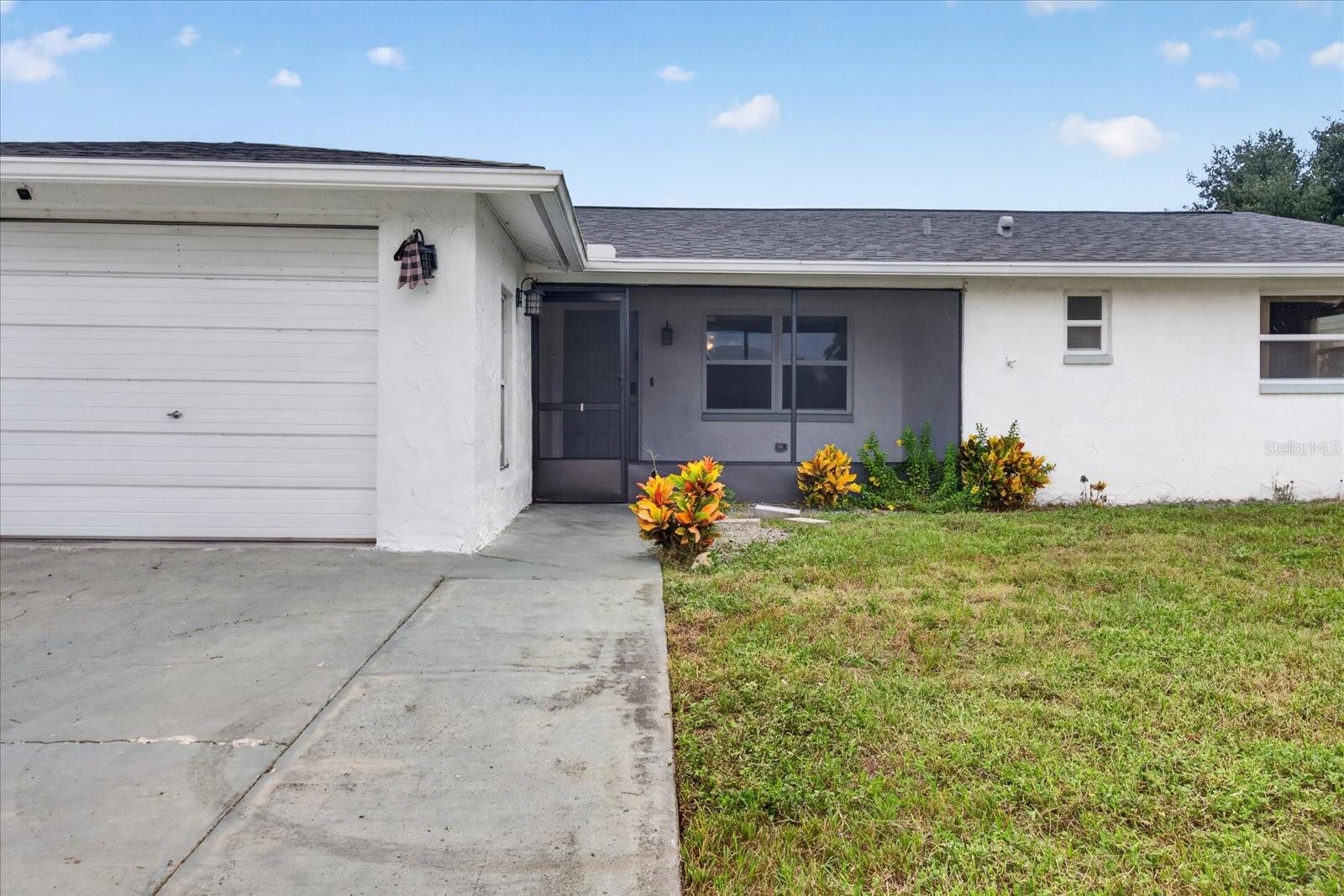 2217 HARRISON DR