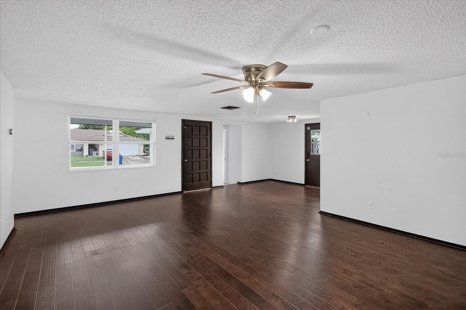 2217 HARRISON DR
