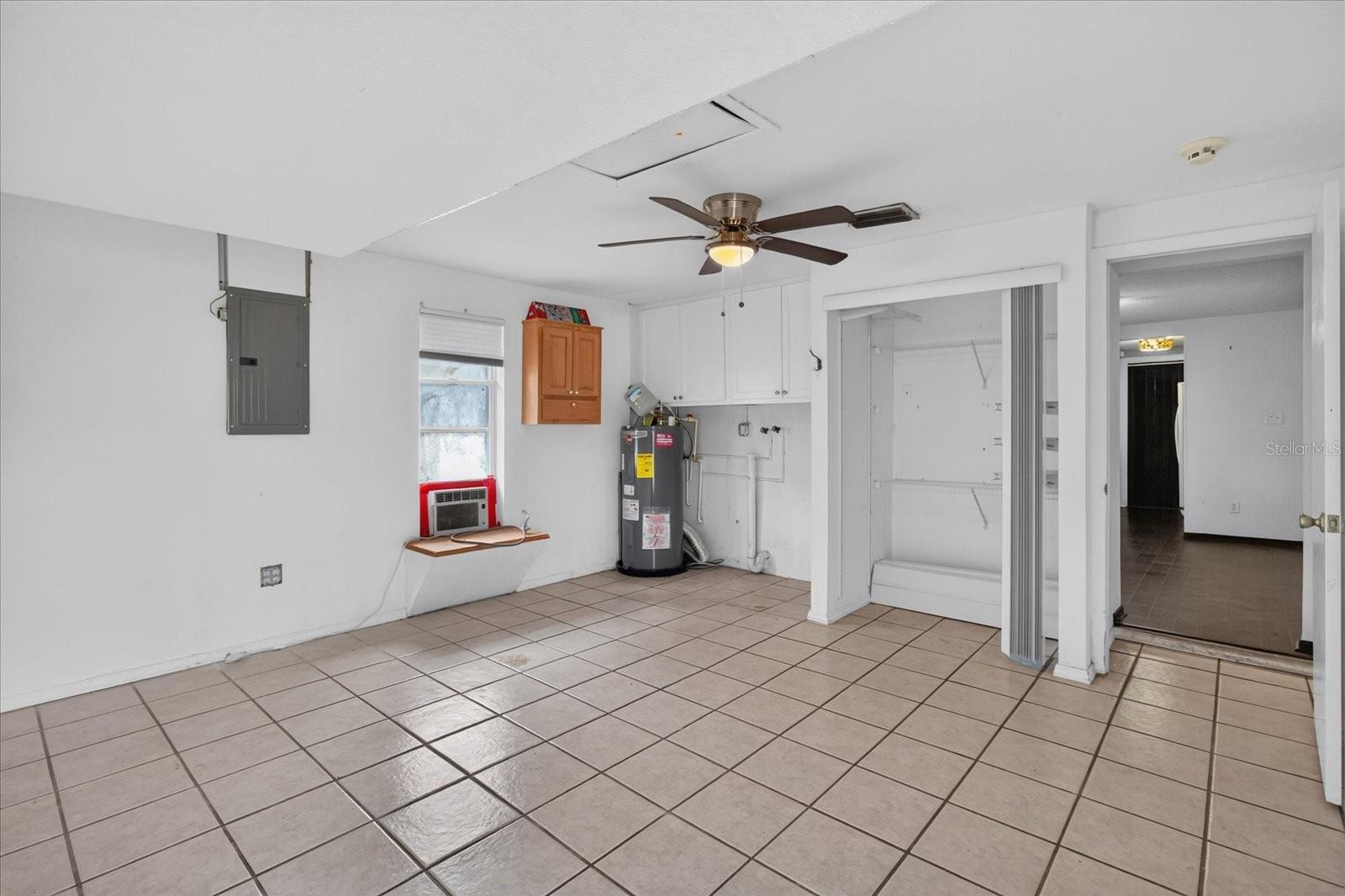 2217 HARRISON DR