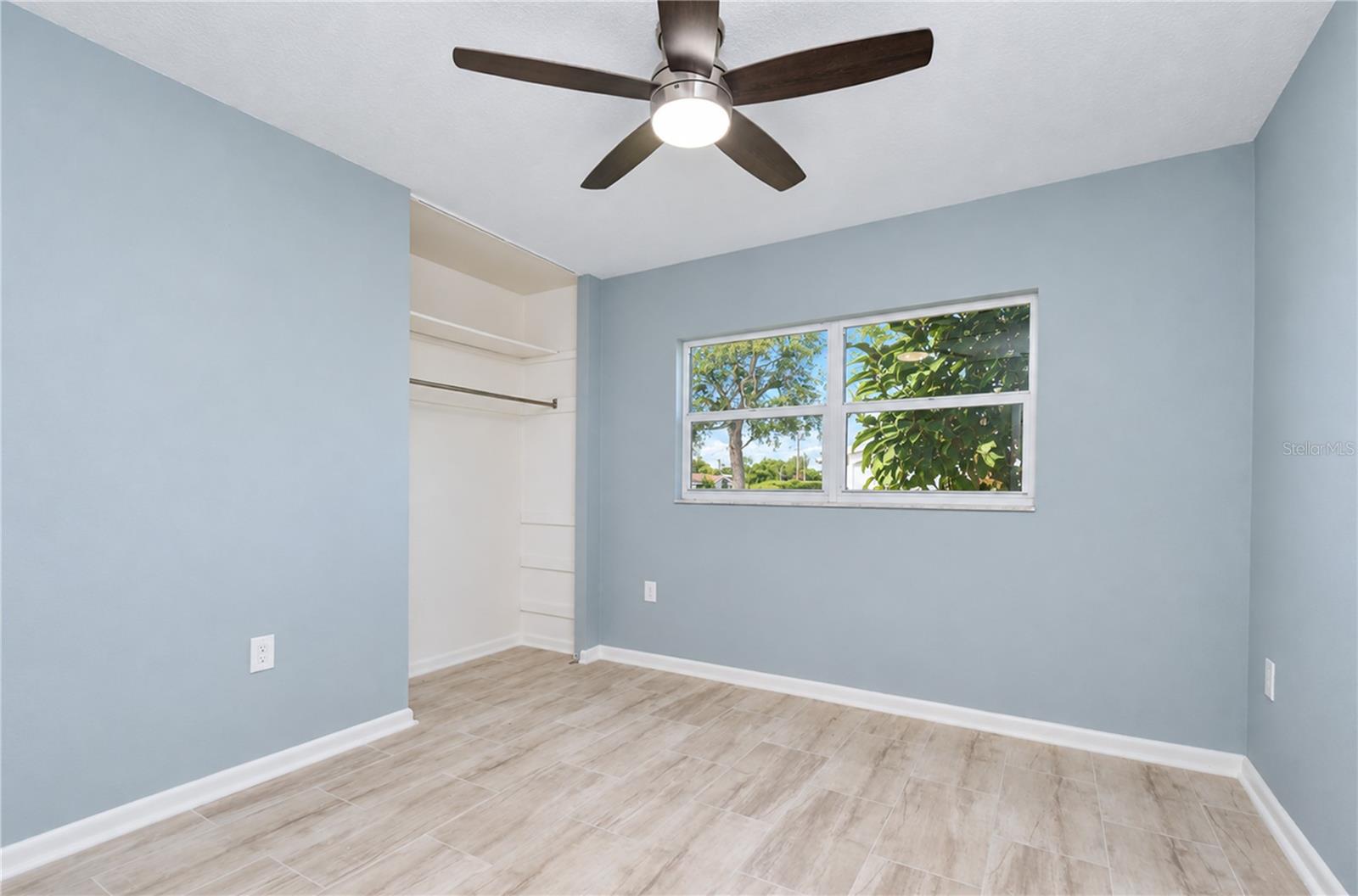 8013 W ELM ST