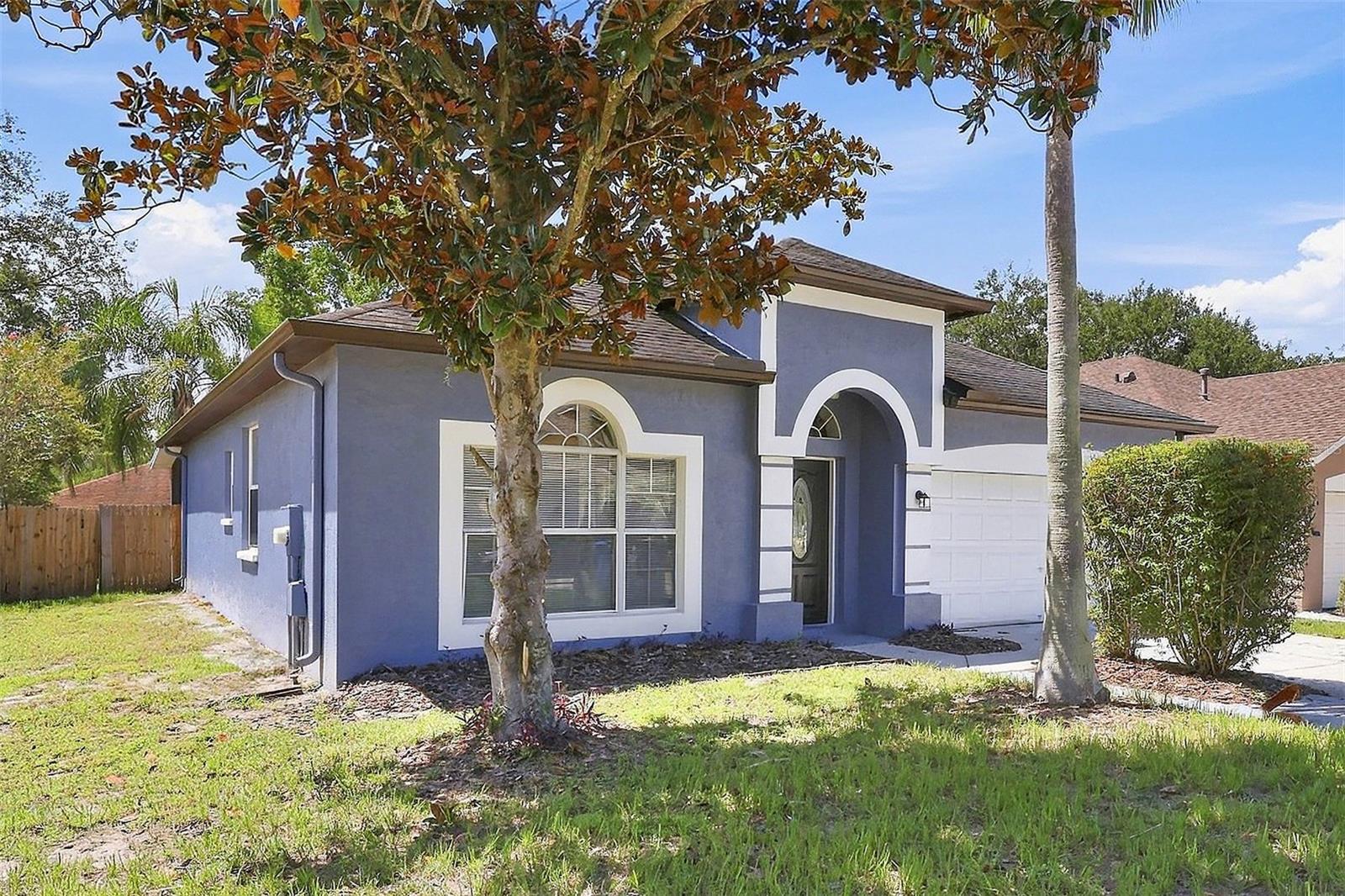 906 GRAND CANYON DR