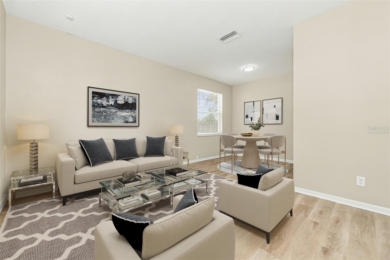 906 GRAND CANYON DR