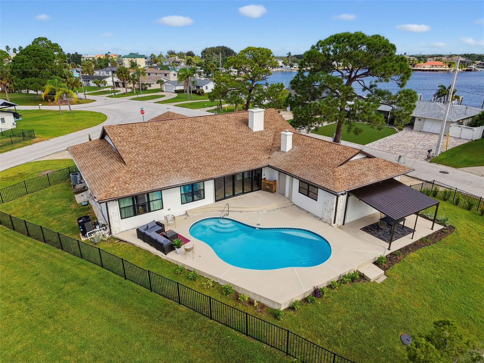8136 BRIGHTON DRIVE
