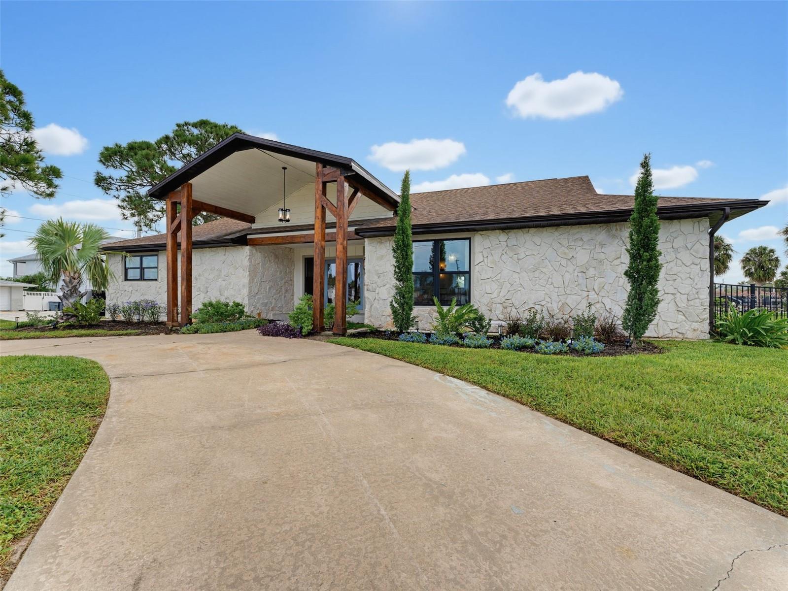 8136 BRIGHTON DRIVE