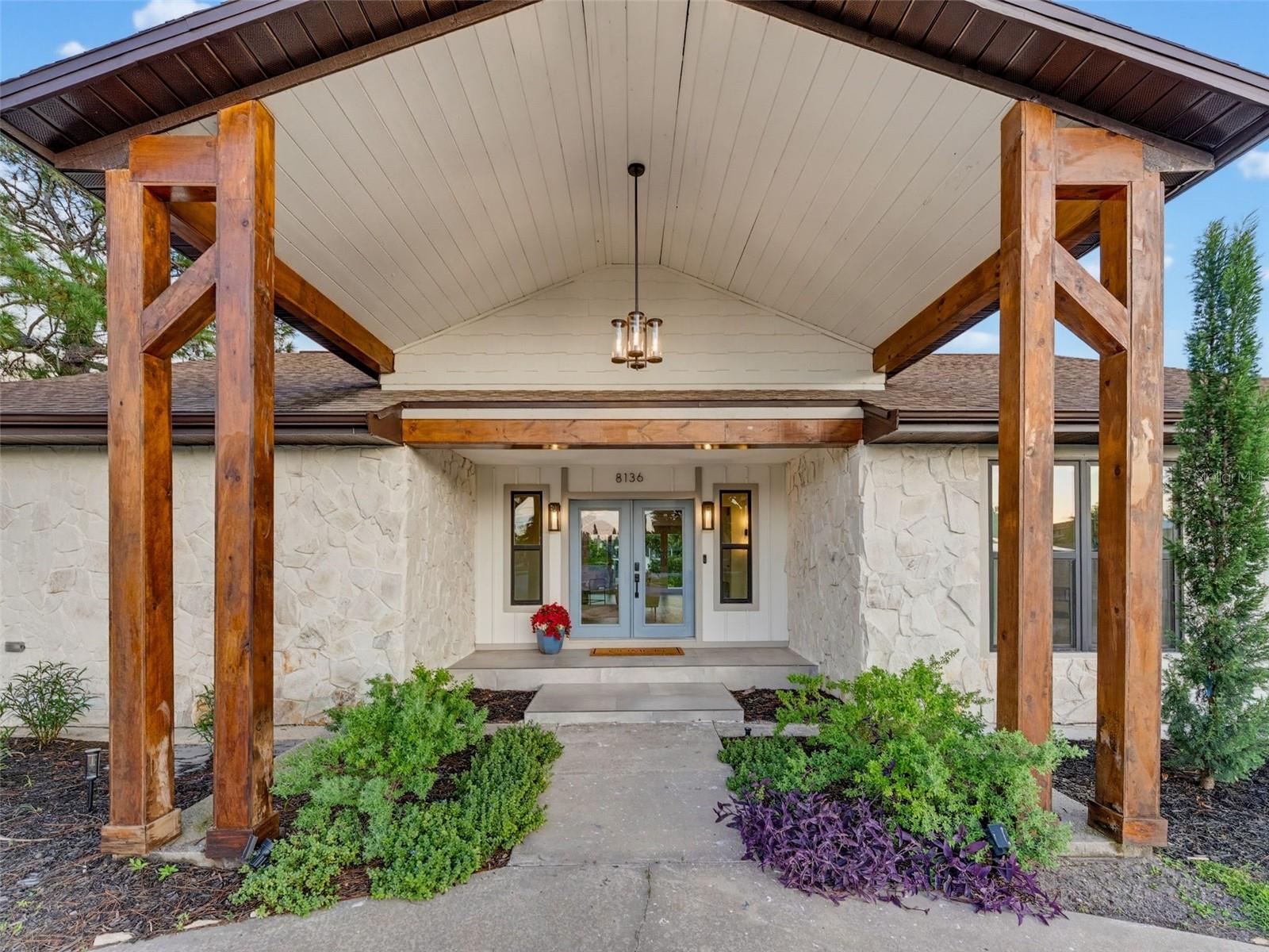 8136 BRIGHTON DRIVE