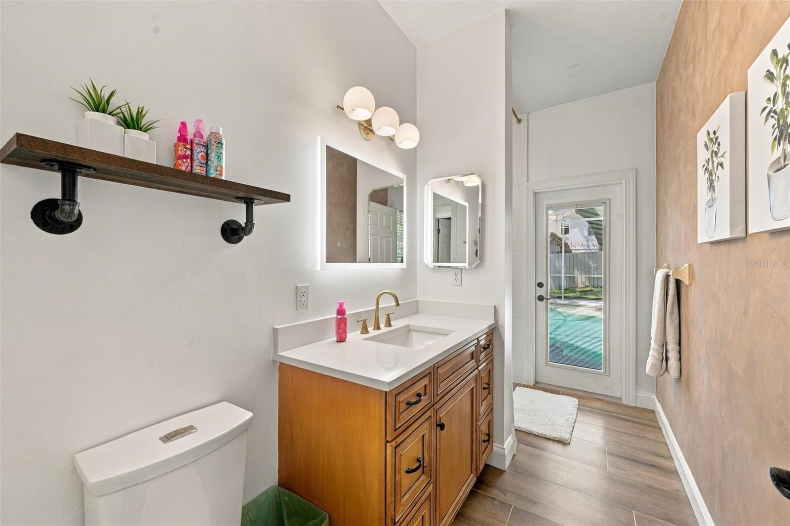 9316 KNIGHTSBRIDGE CT