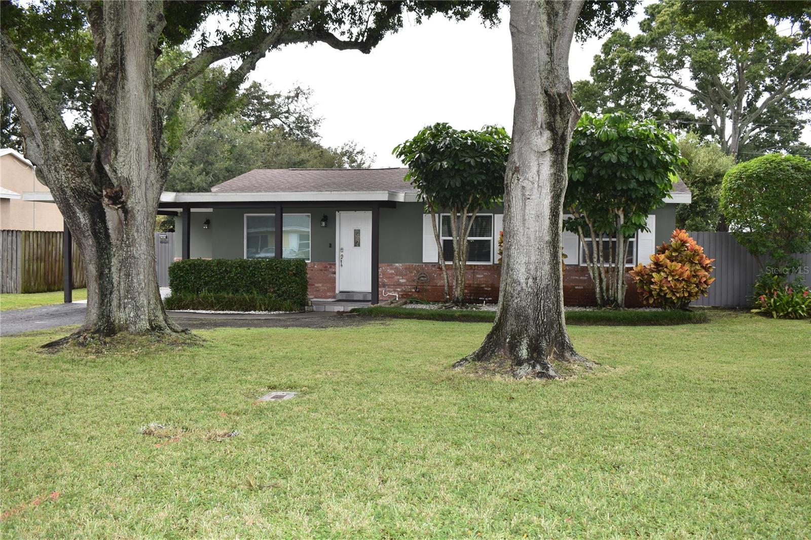 110 Royal Palms, Largo