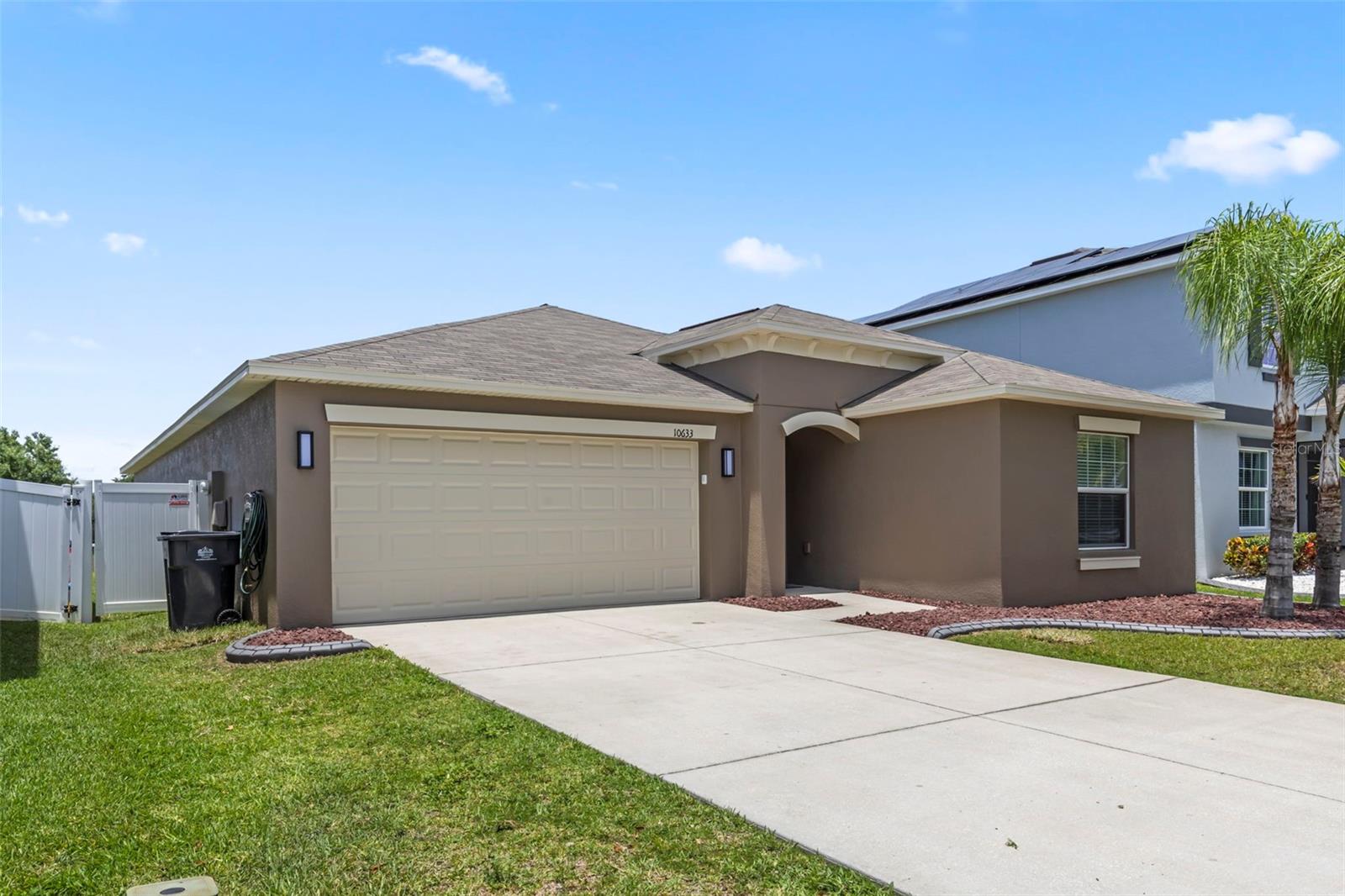 10633 Standing Stone Dr, Wimauma