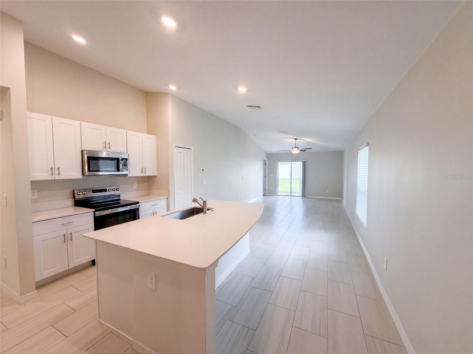 3513 RADIANT MOUNTAIN DR