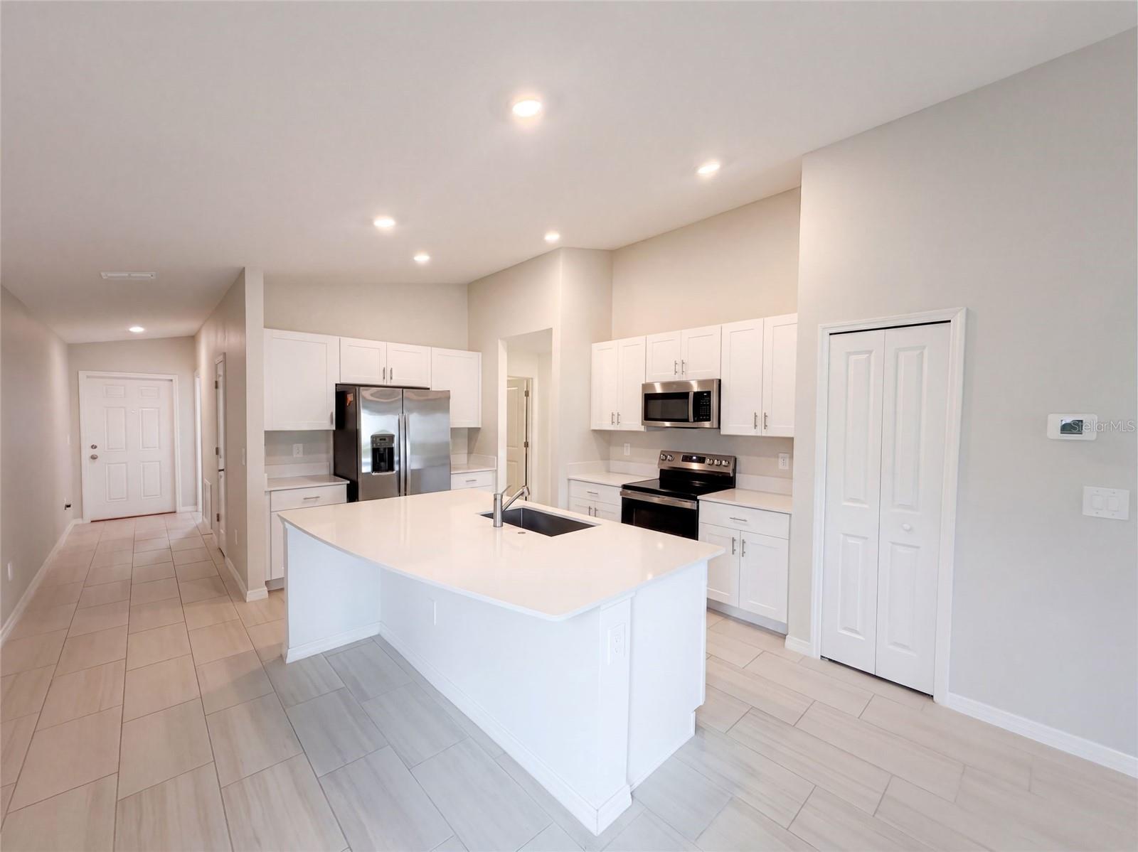 3513 RADIANT MOUNTAIN DR