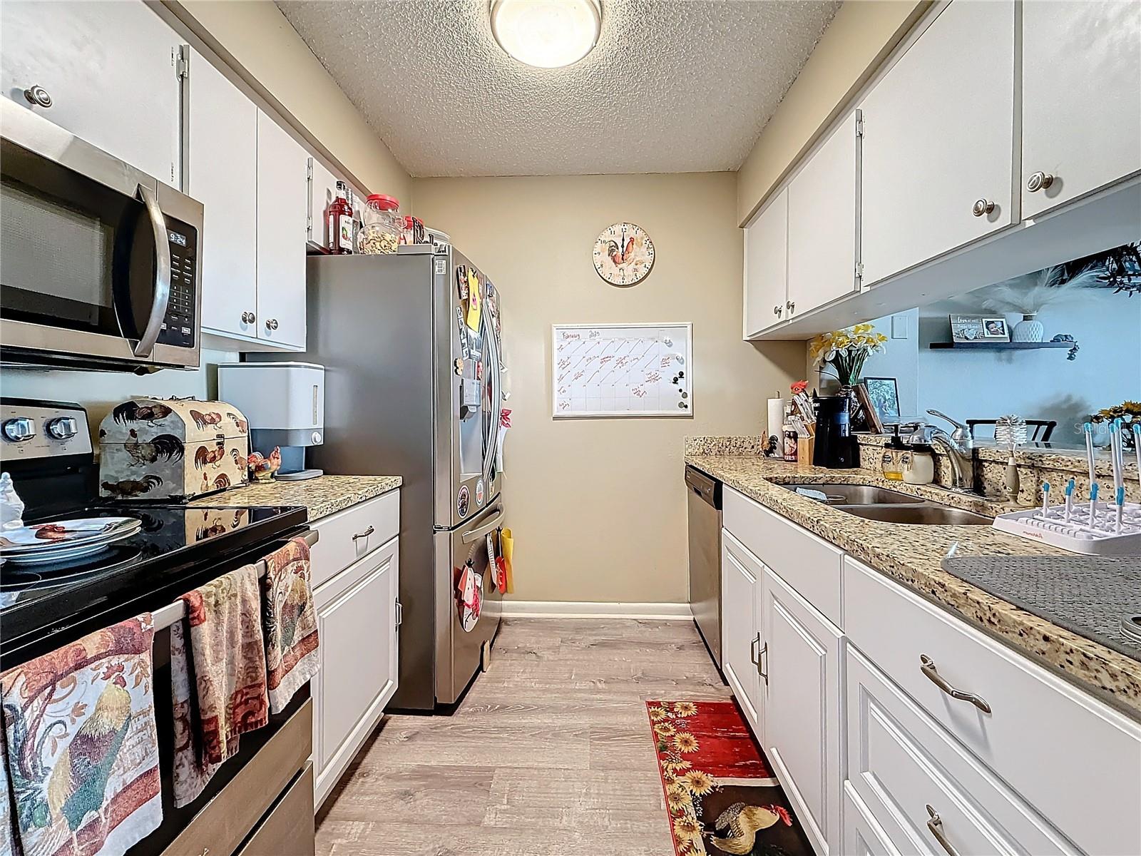 6128 OAK CLUSTER CIR