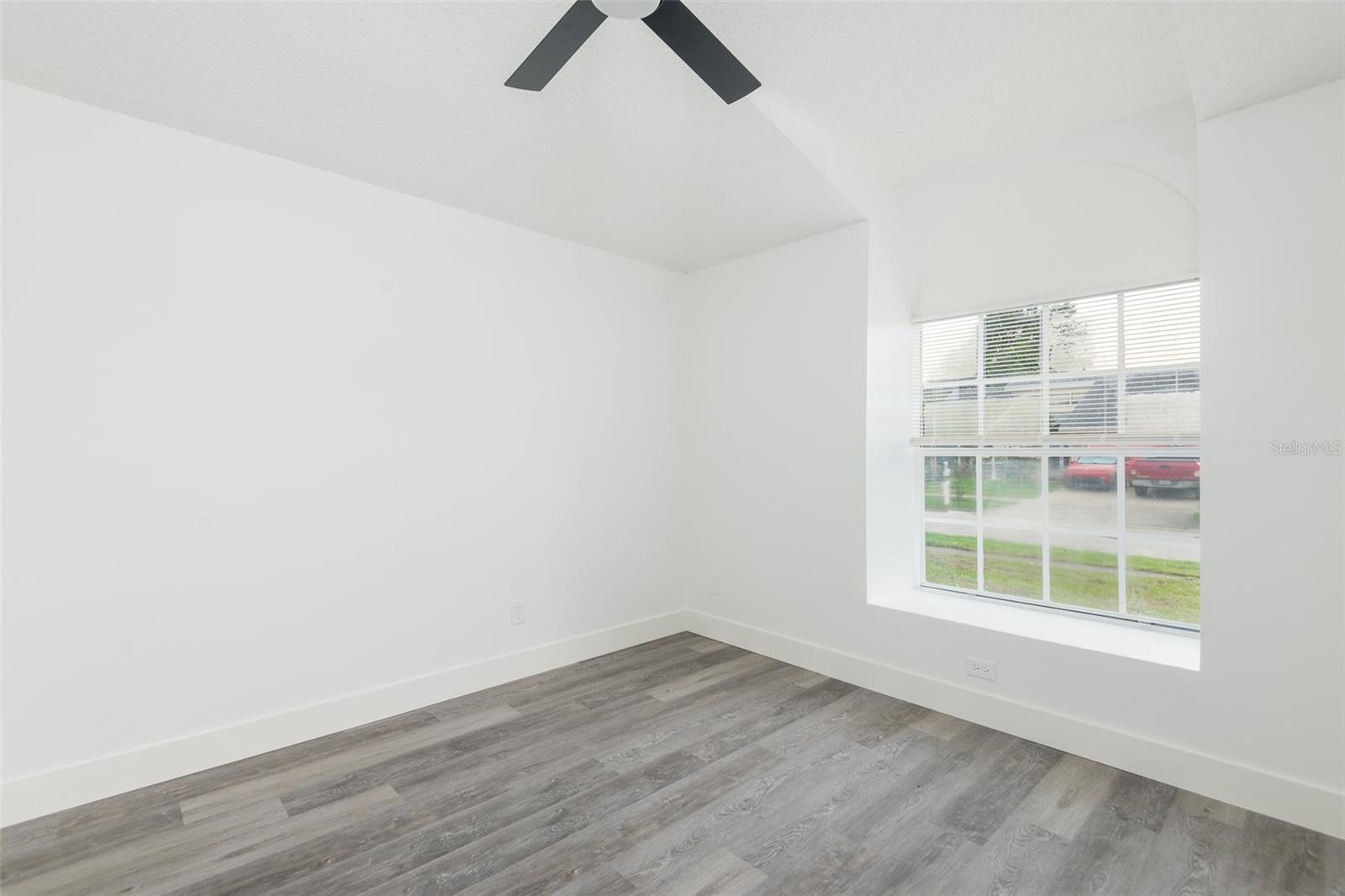 12114 FRUITWOOD DR