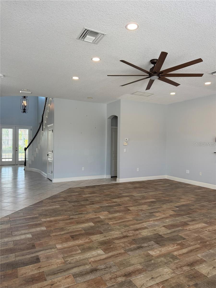 625 MIRABAY BLVD