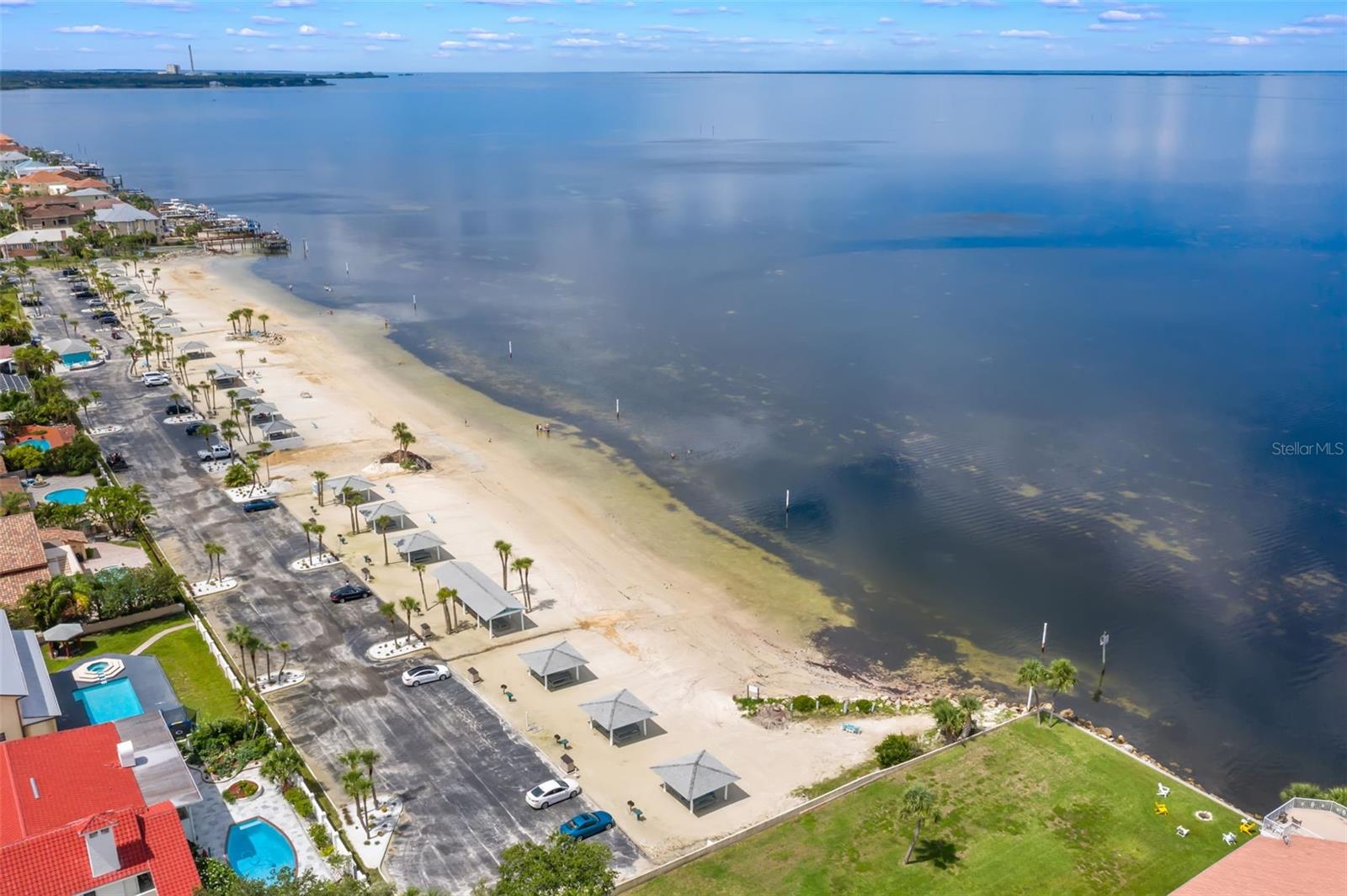 4916 POMPANO DR