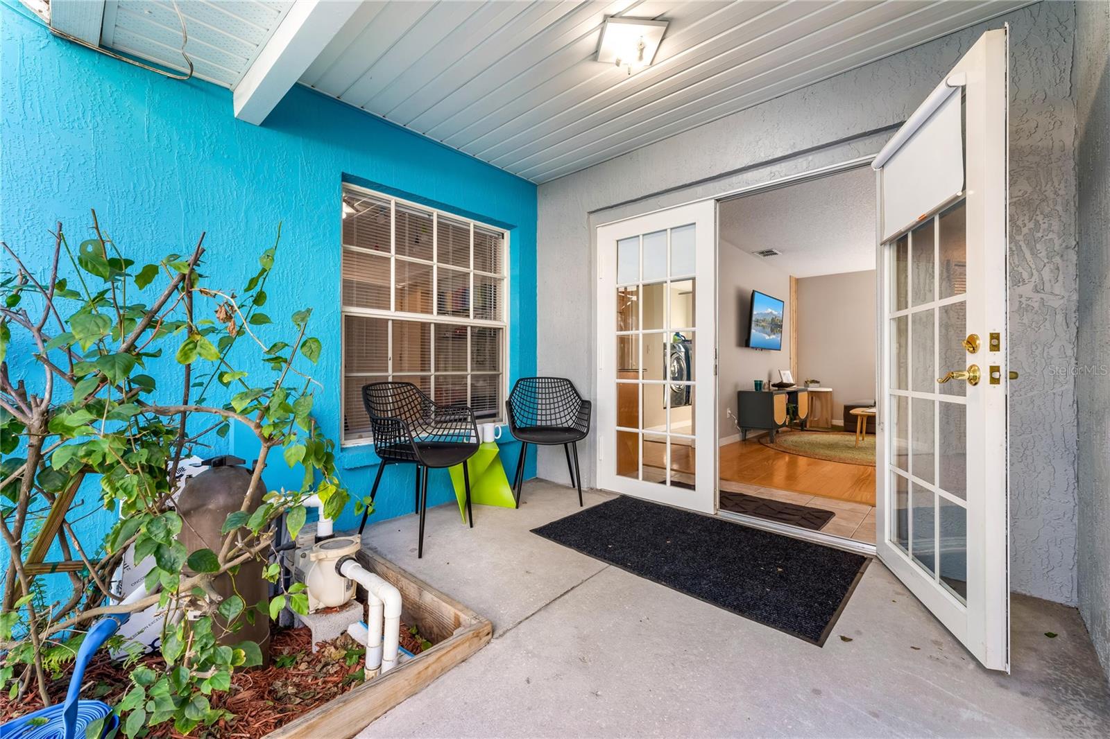 8015 INTERBAY BLVD