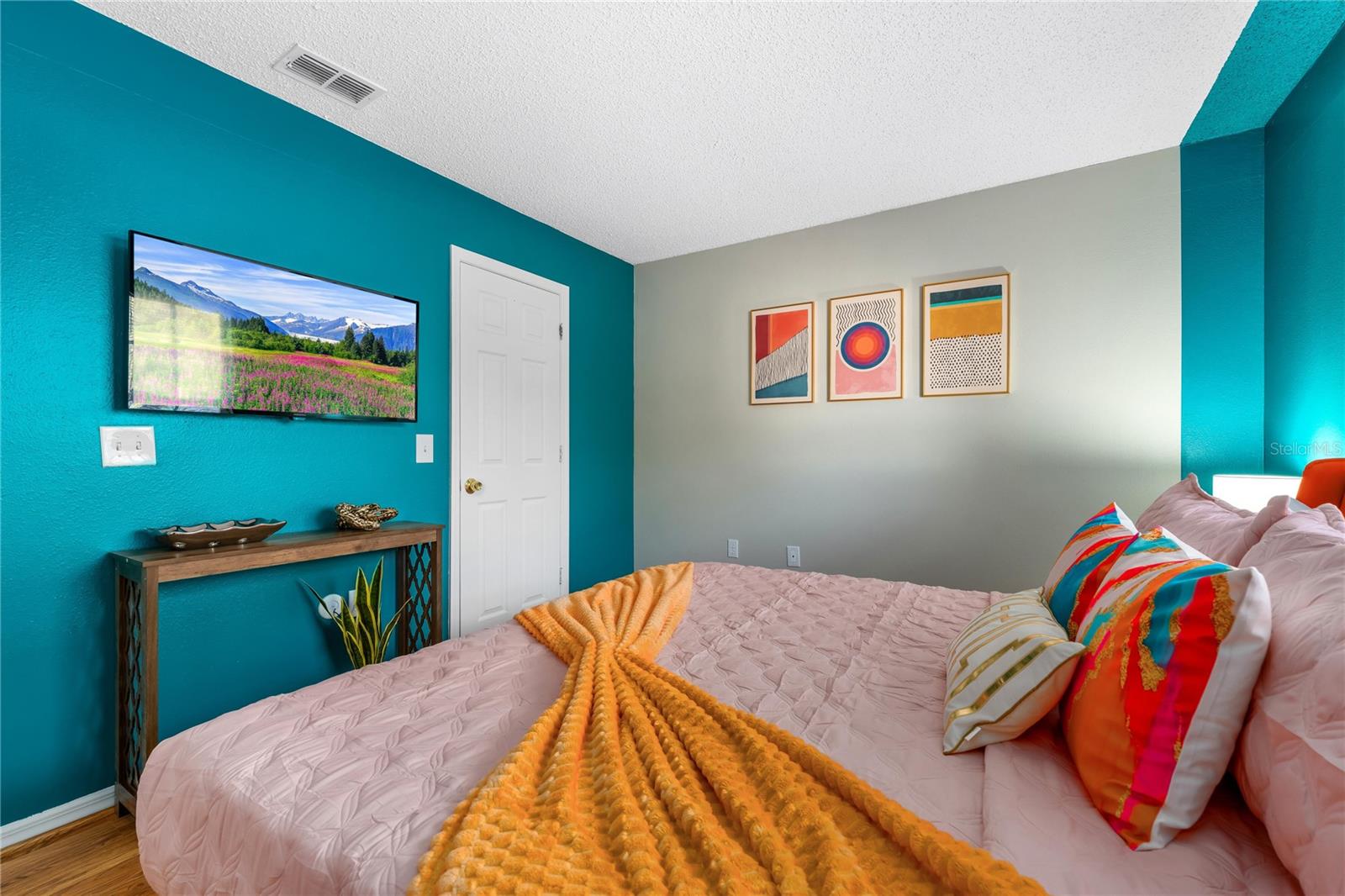 8015 INTERBAY BLVD