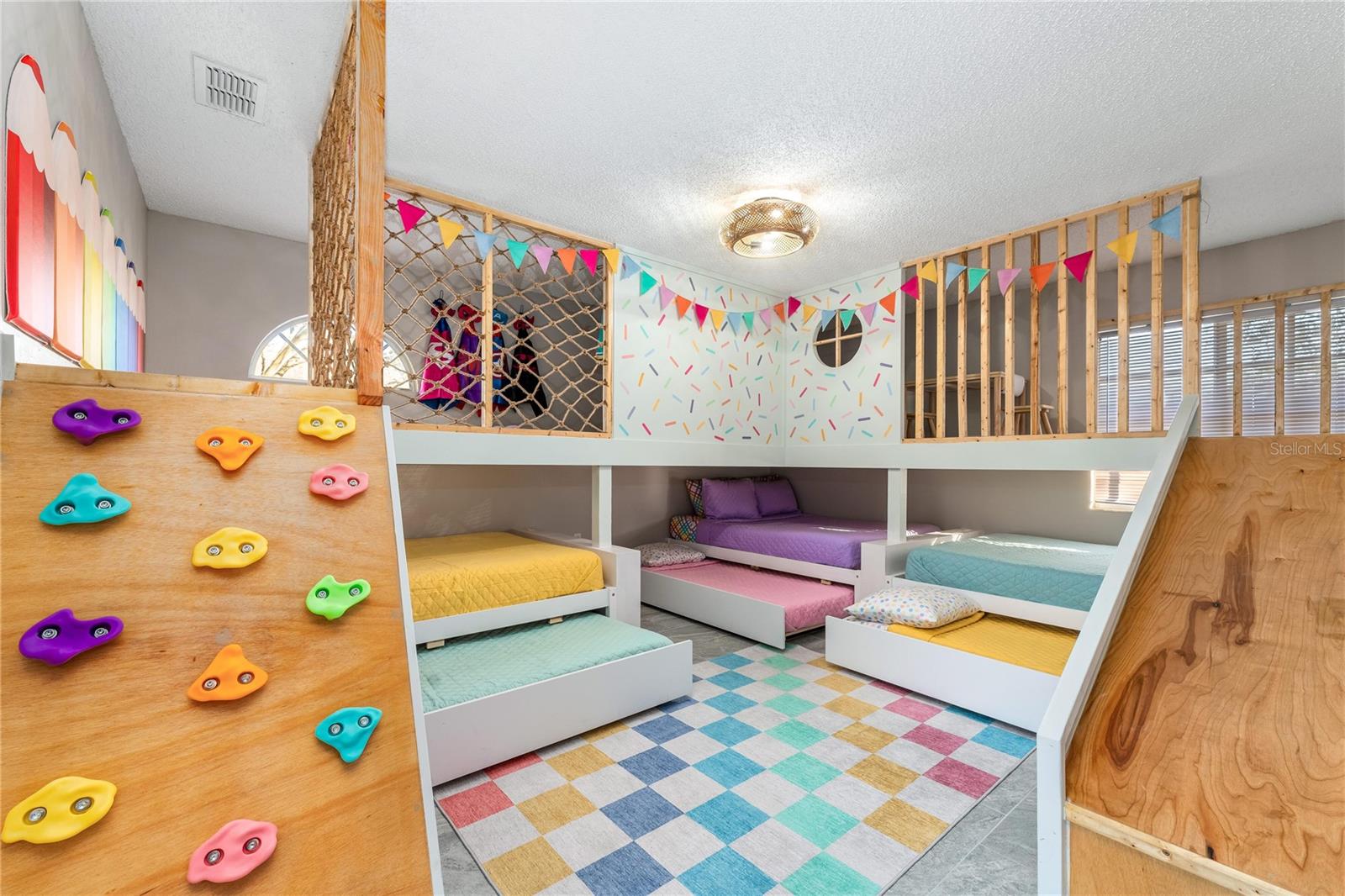 8015 INTERBAY BLVD