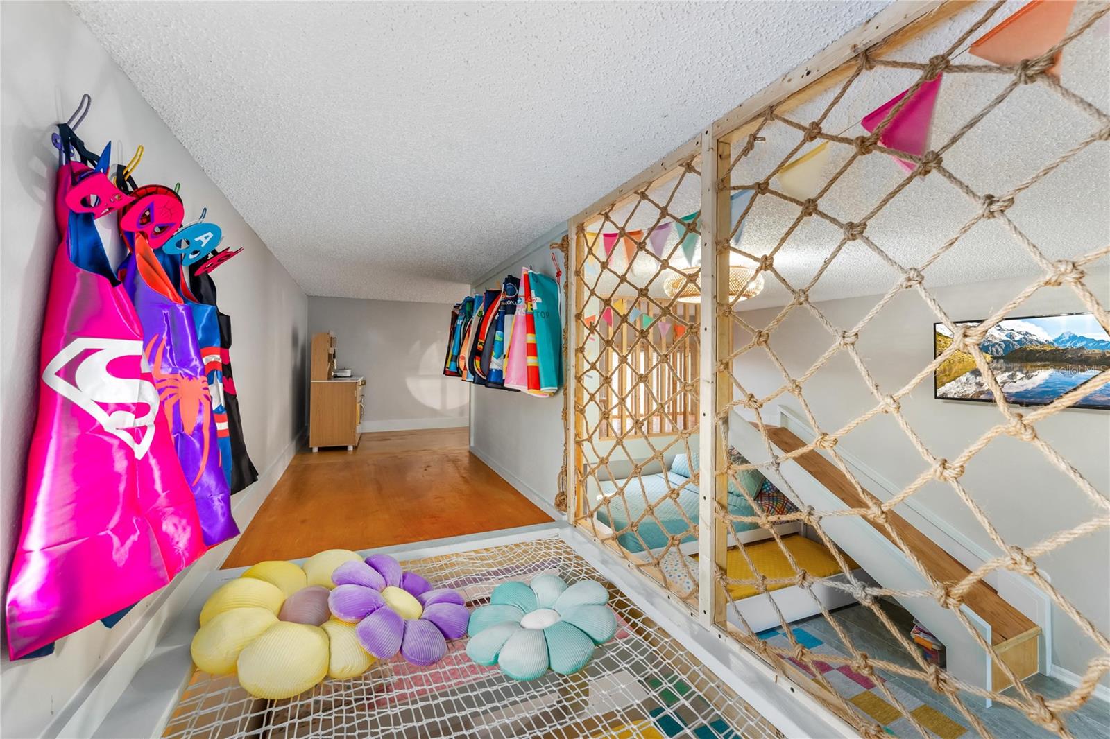 8015 INTERBAY BLVD
