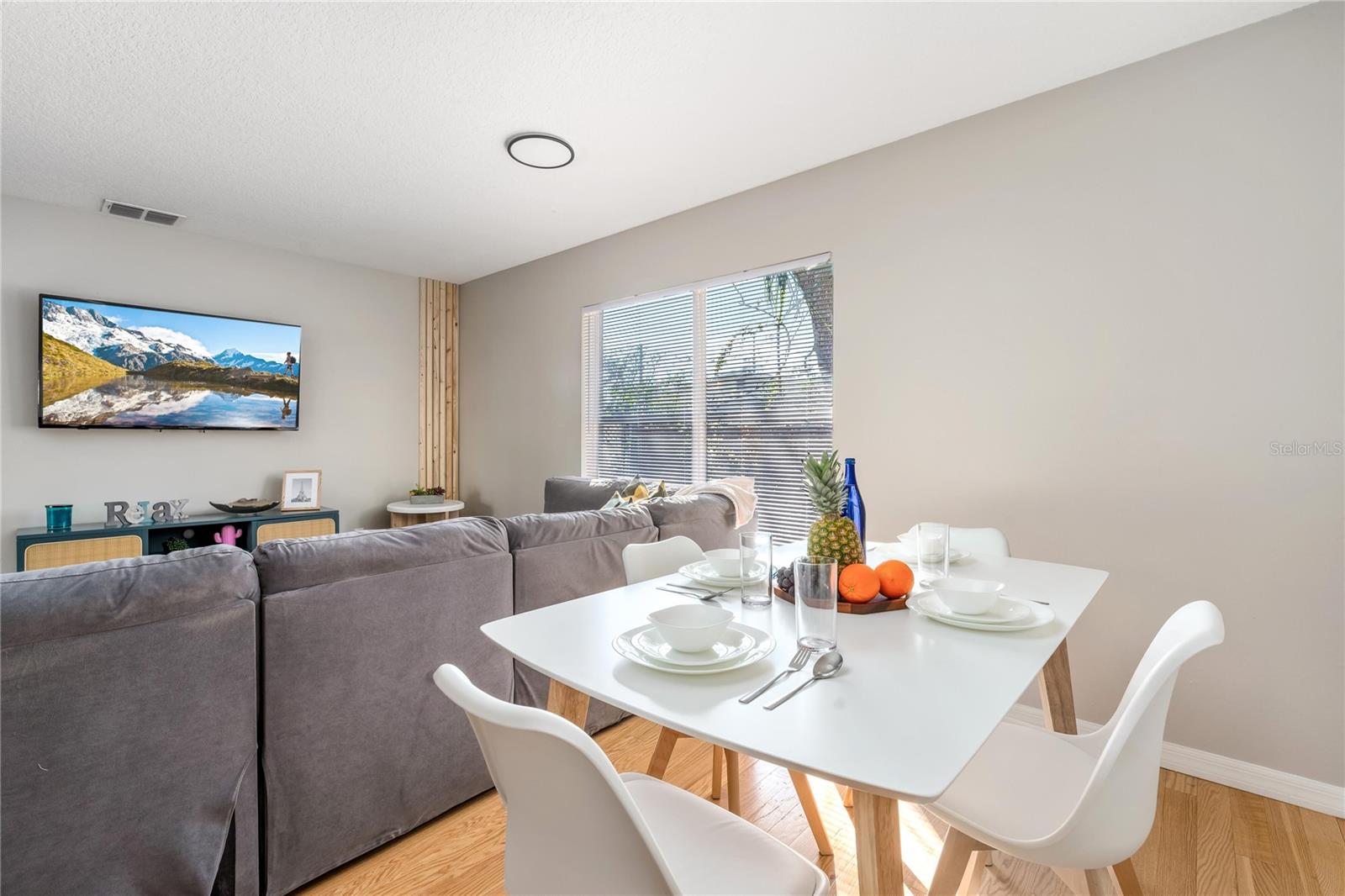 8015 INTERBAY BLVD