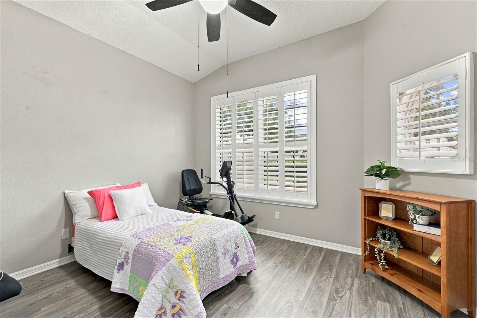19401 MELODY FAIR PL
