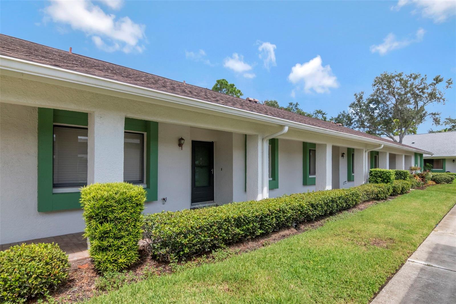 2569 Laurelwood Dr #11b, Clearwater