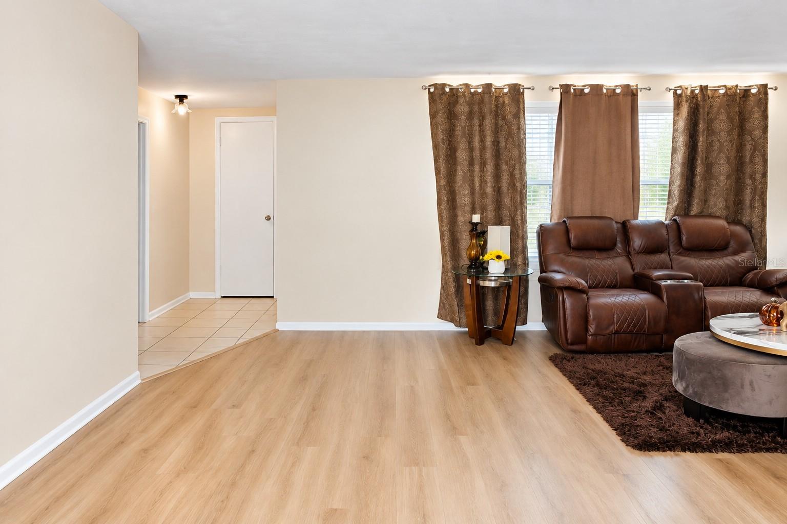 7904 JUDITH CRES