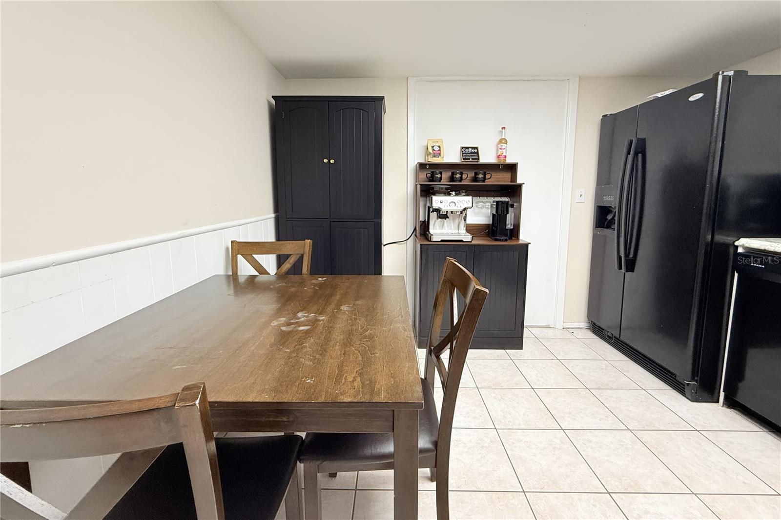 7904 JUDITH CRES