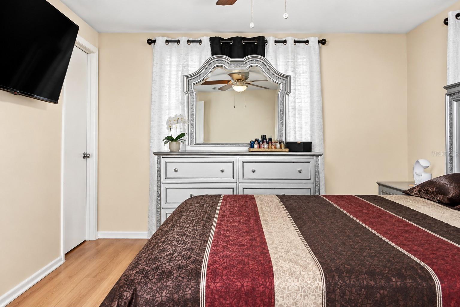7904 JUDITH CRES