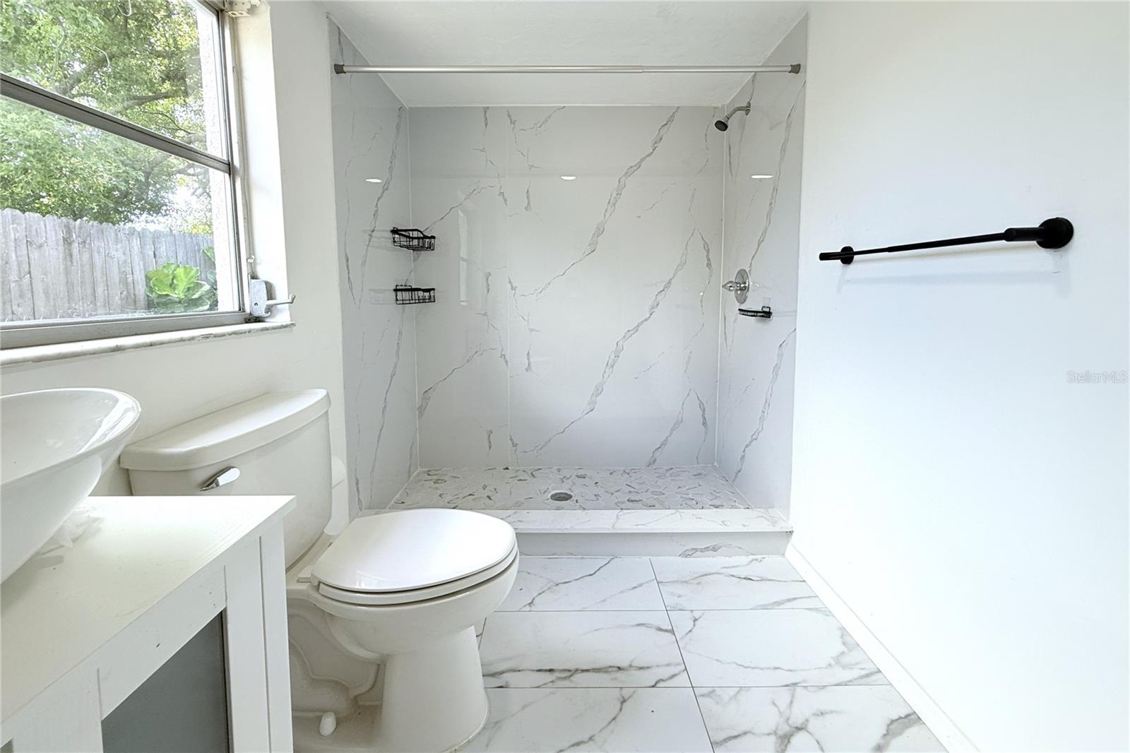 7904 JUDITH CRES