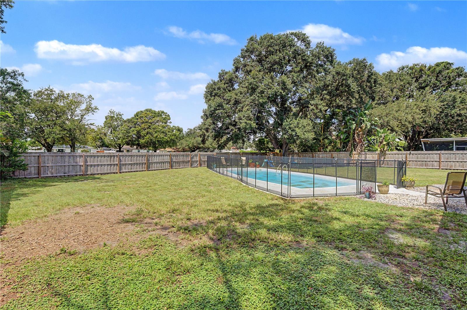 10246 N VALLE DR