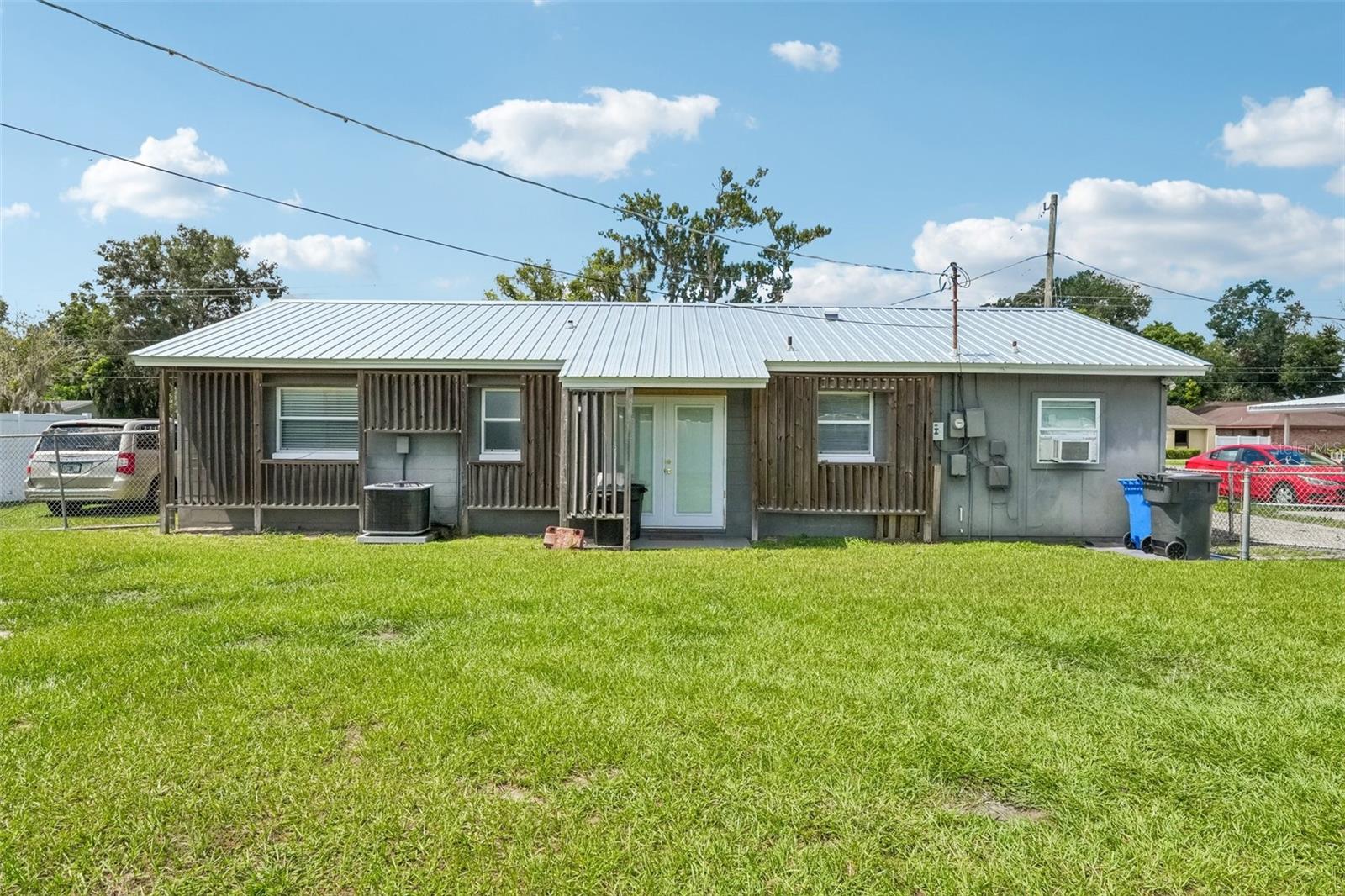 1013 N PARSONS AVE