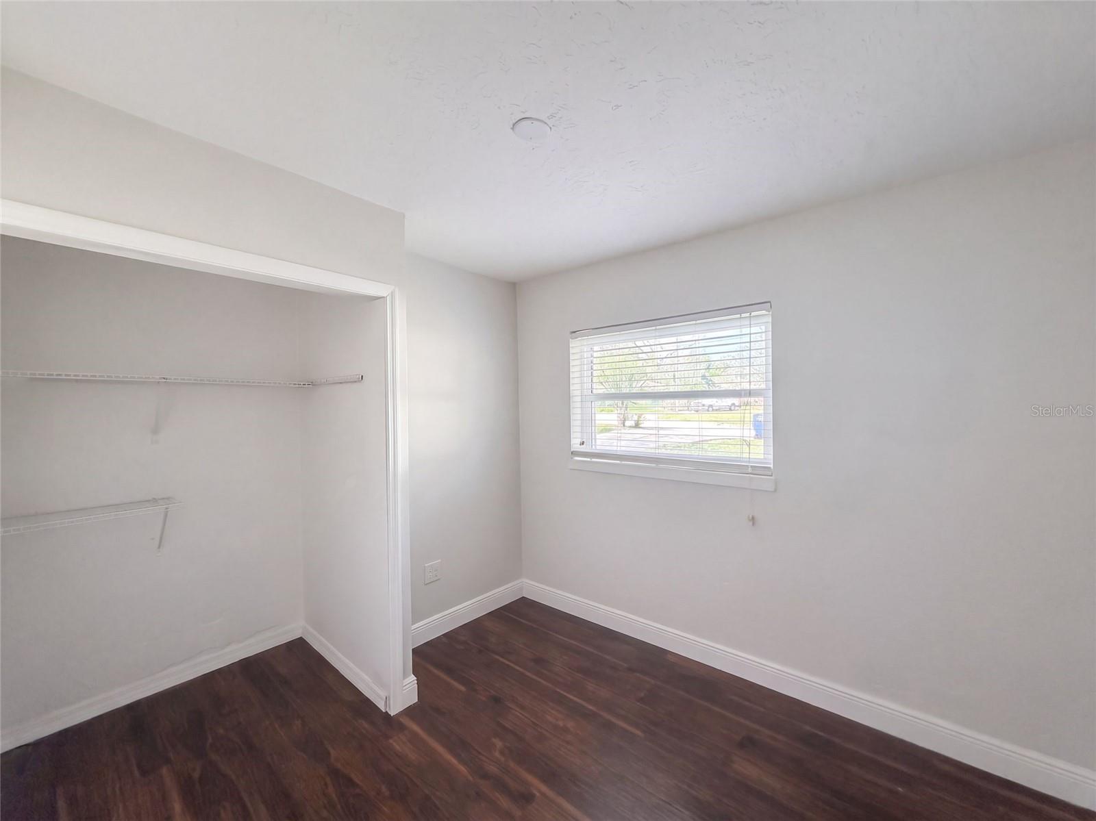 10806 W ELBOW DR
