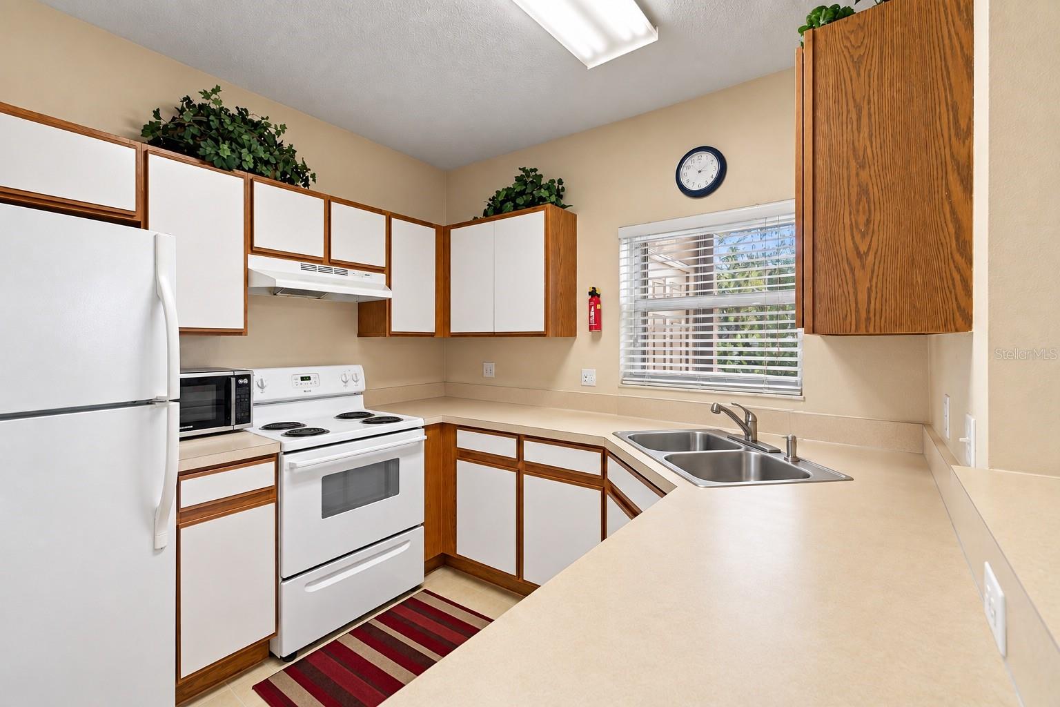 3306 BROKEN BOW DR