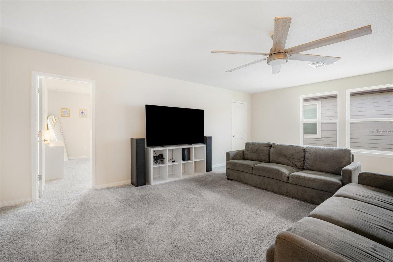 13157 PEACHLEAF AVE