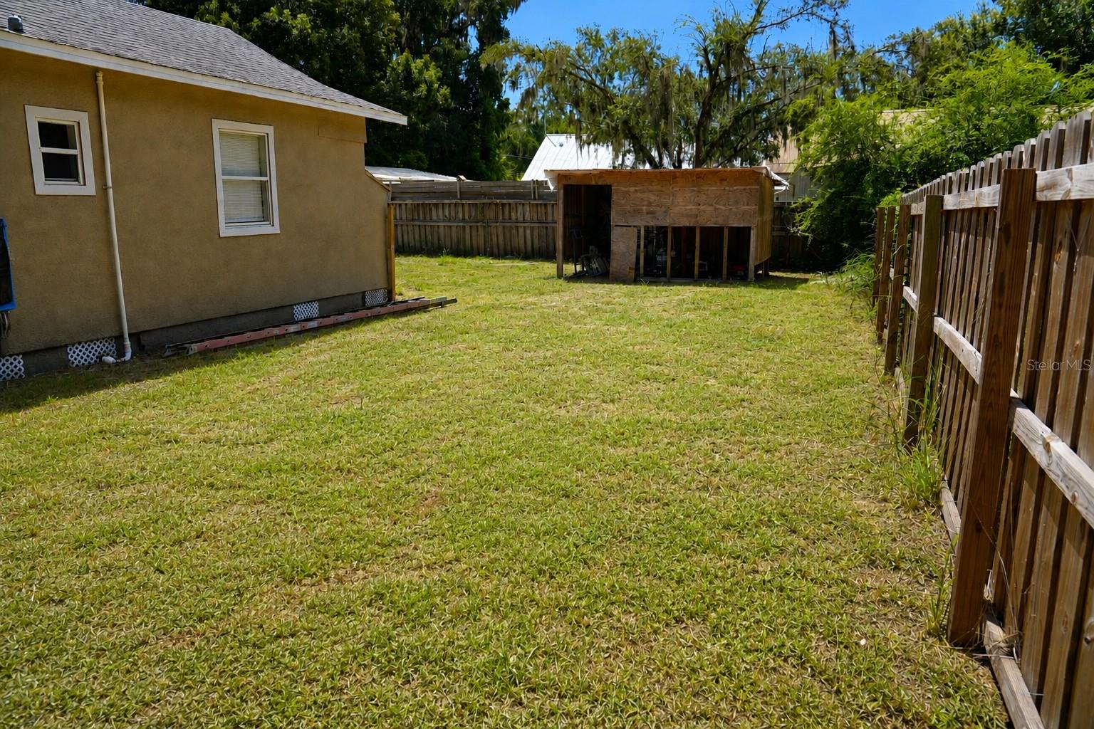 2503 N WILDER LOOP