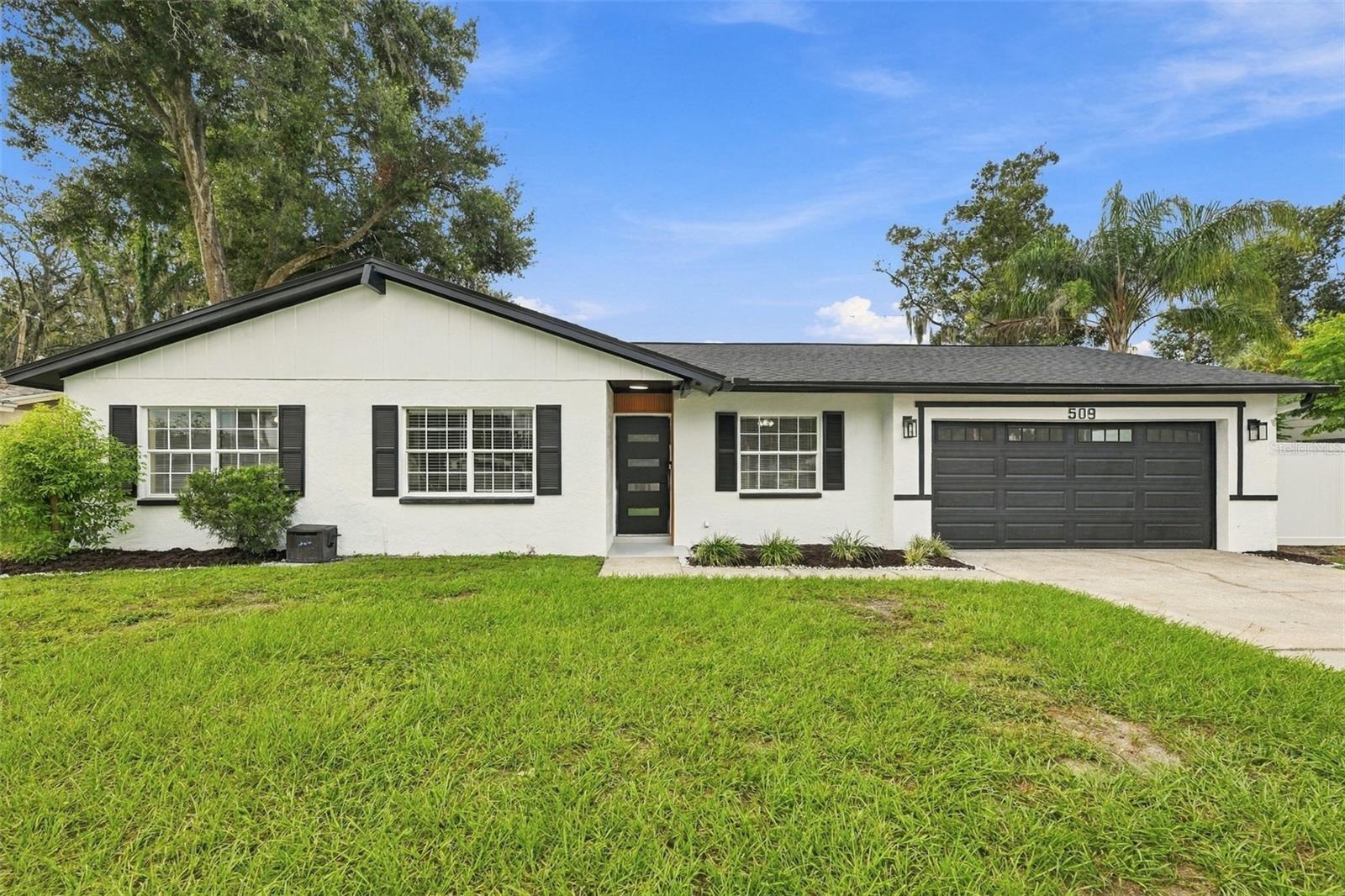 509 Clemons Rd, Brandon