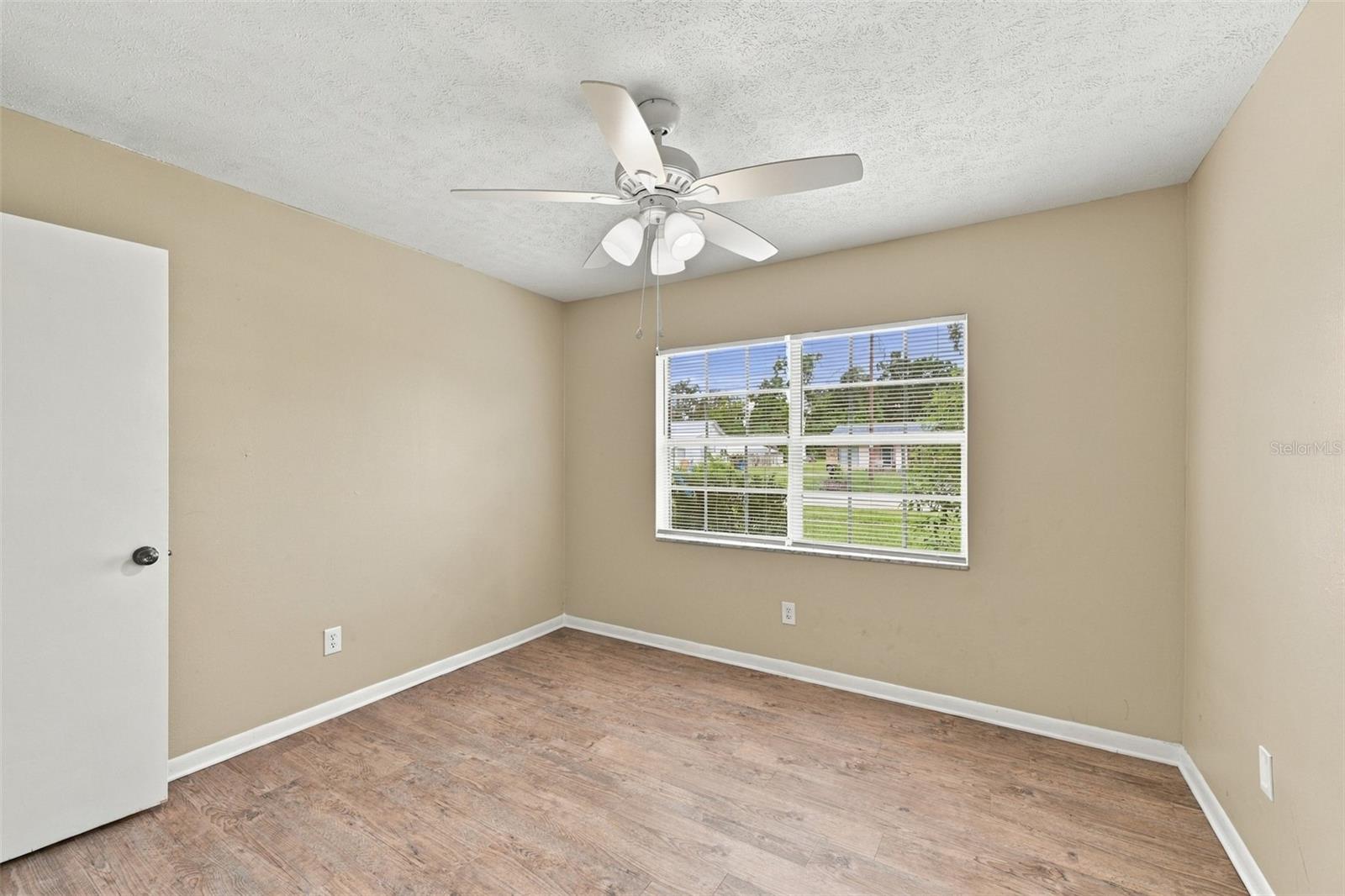 509 CLEMONS RD