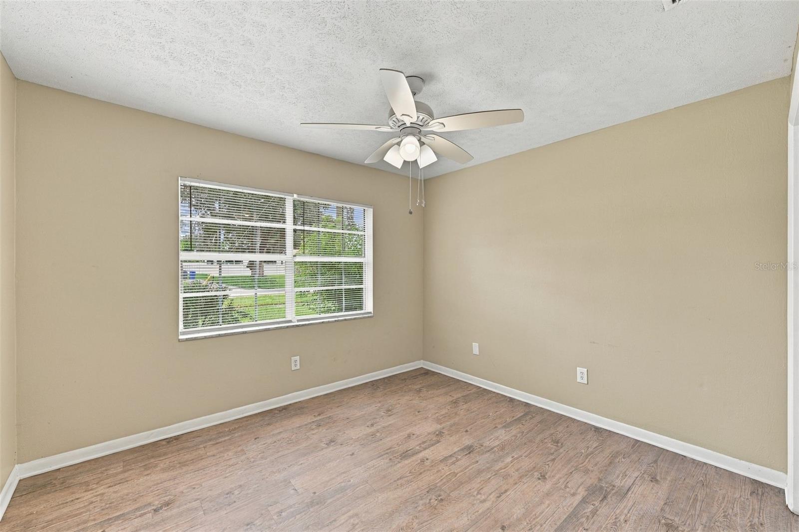 509 CLEMONS RD