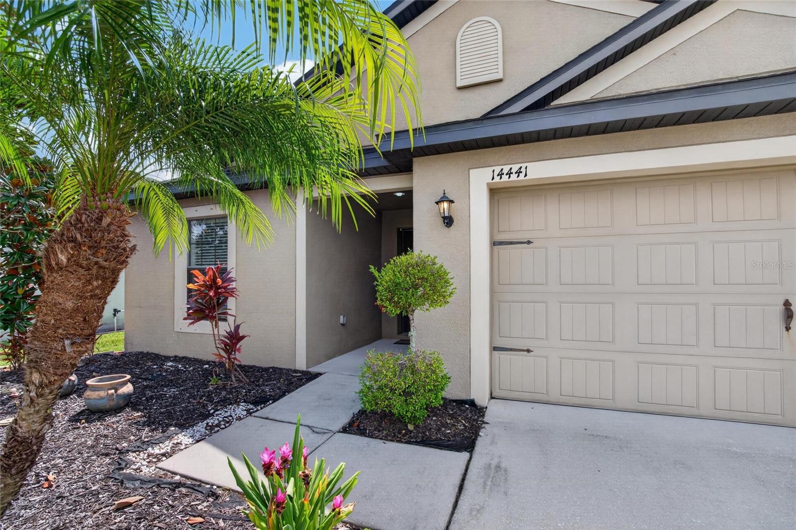 14441 ALISTAR MANOR DR