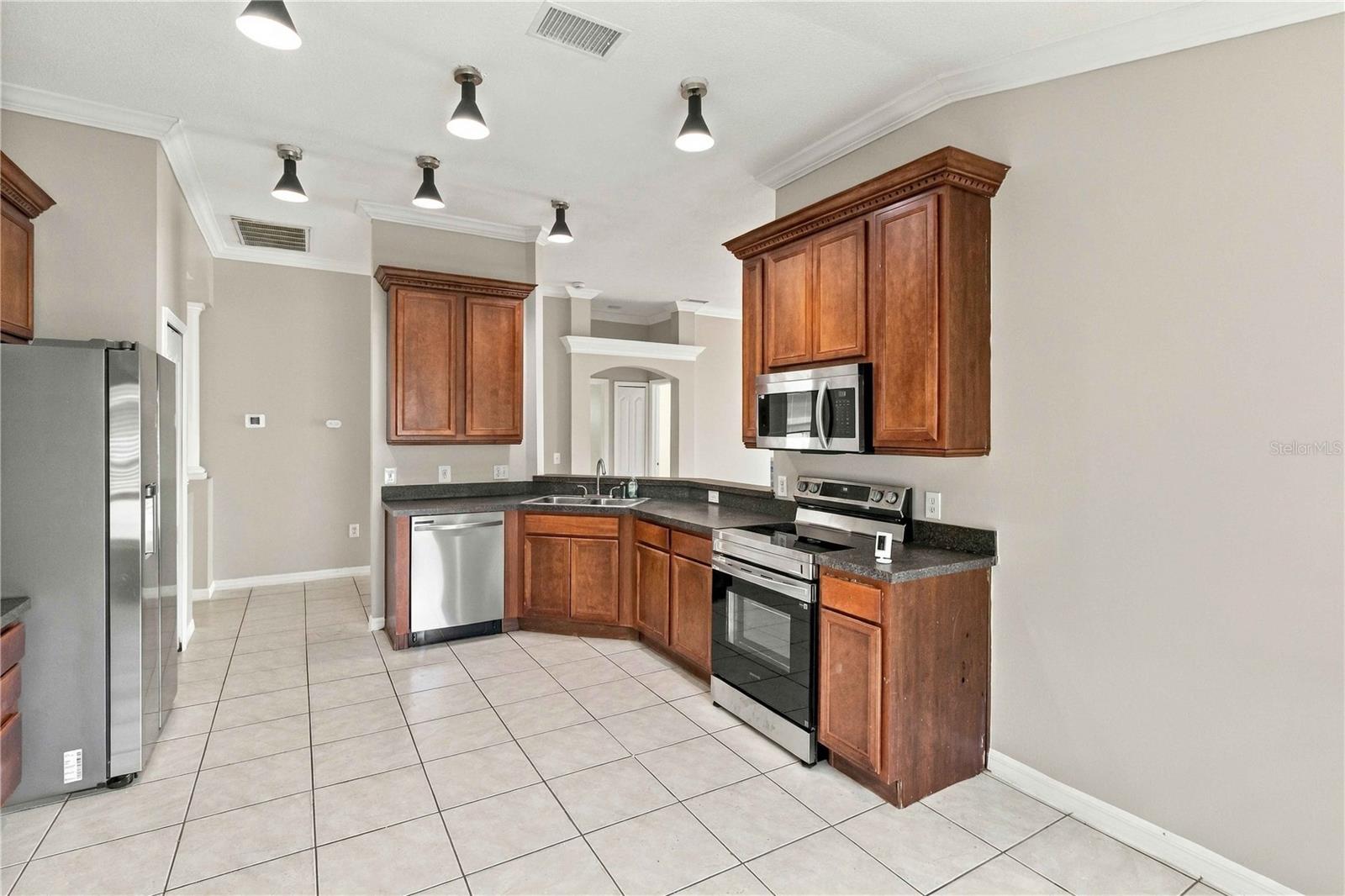 12321 ADVENTURE DR