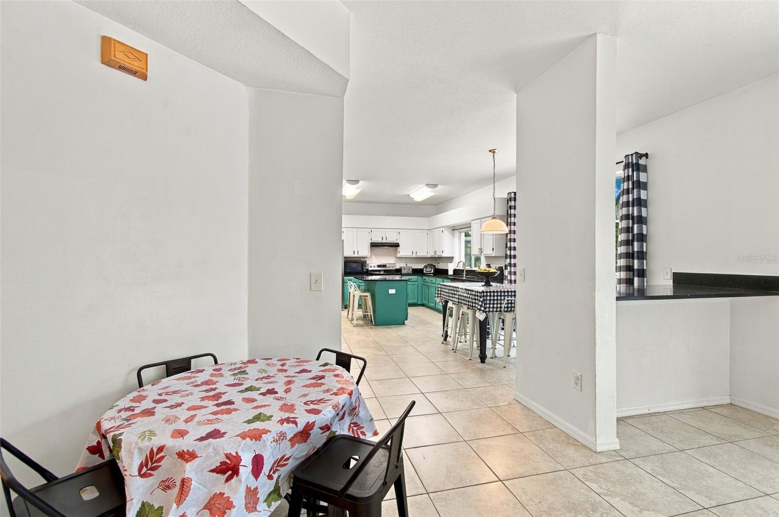 8102 STONEFIELD