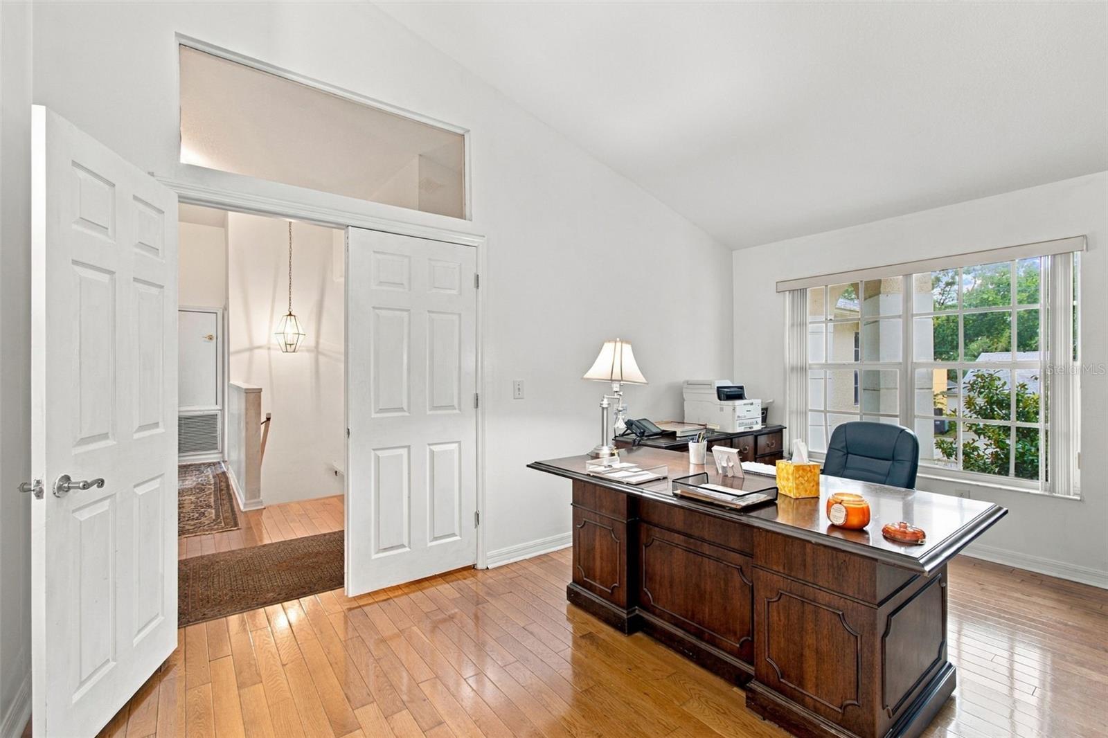 8102 STONEFIELD