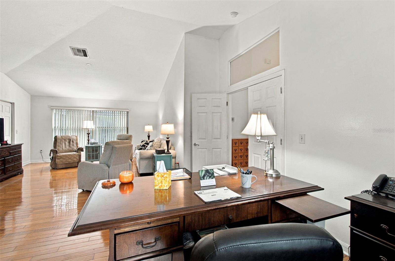 8102 STONEFIELD