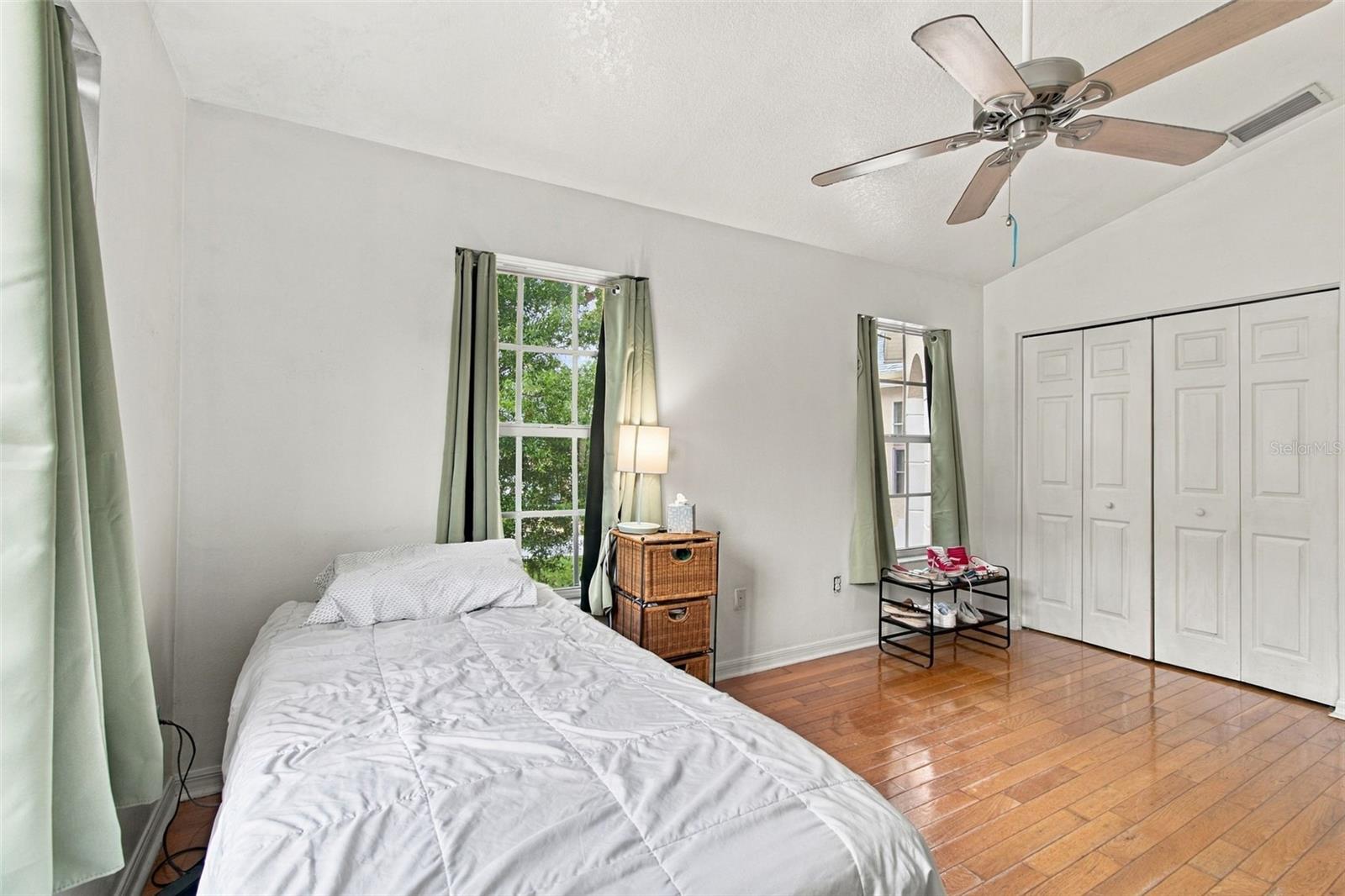 8102 STONEFIELD