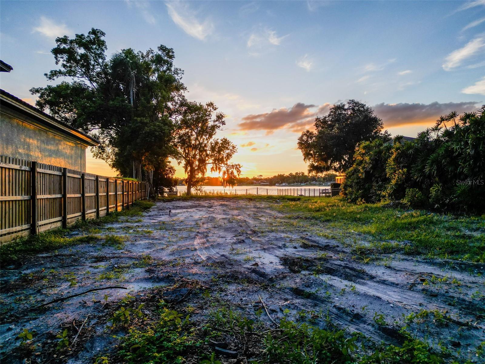 14808 LAKE MAGDALENE CIR