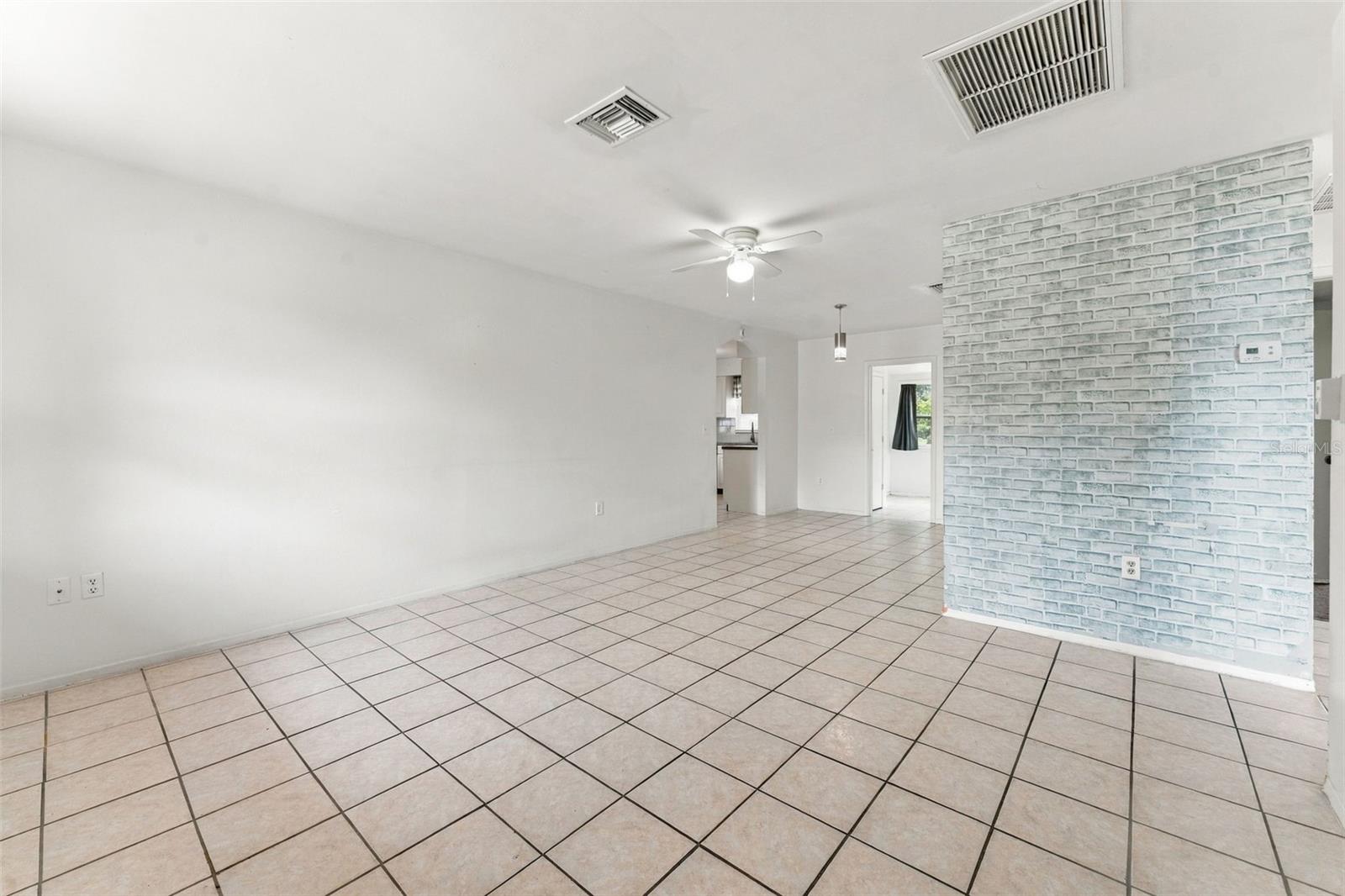 7303 RIVERBANK DR
